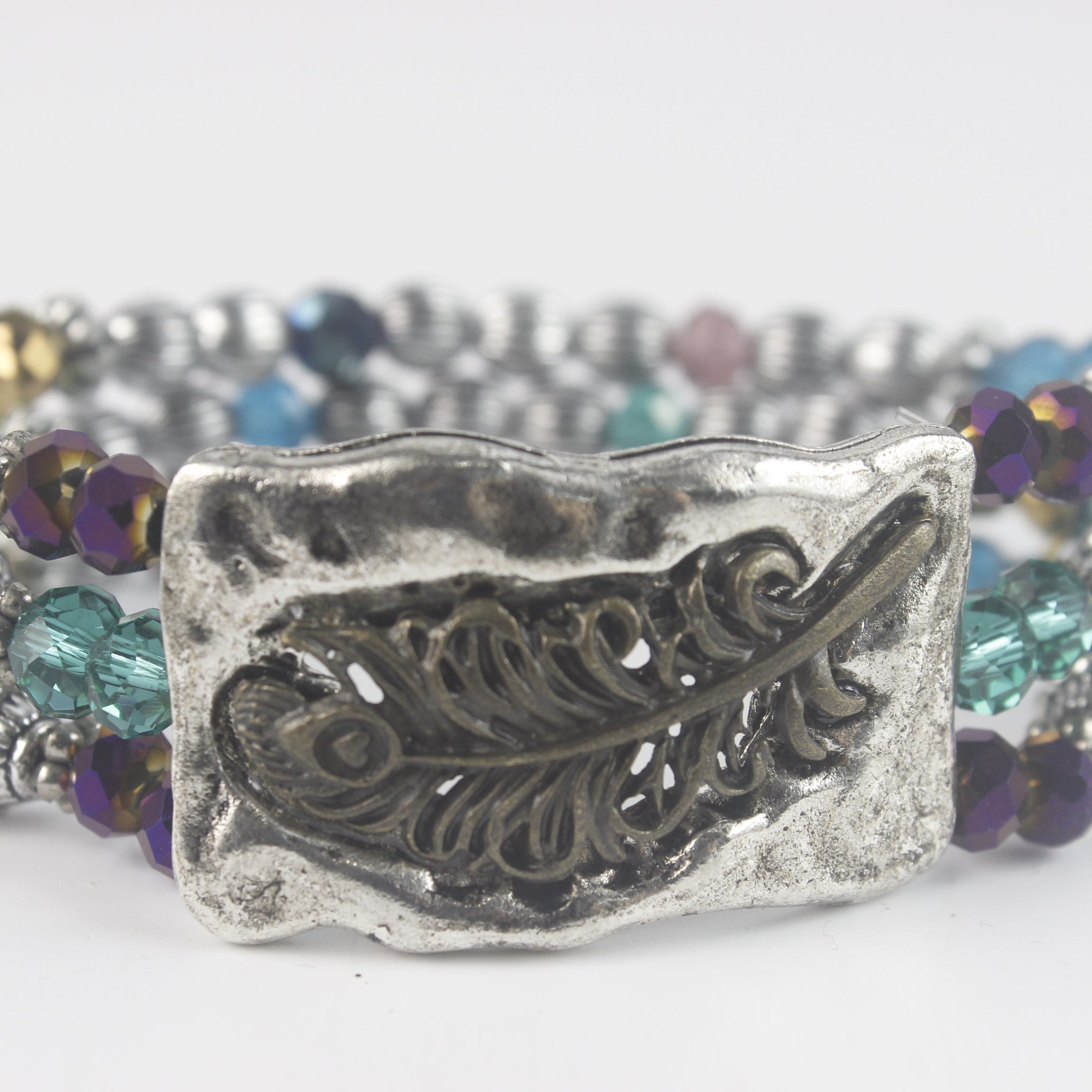 Etched Leaf Charm Bracelet B1559