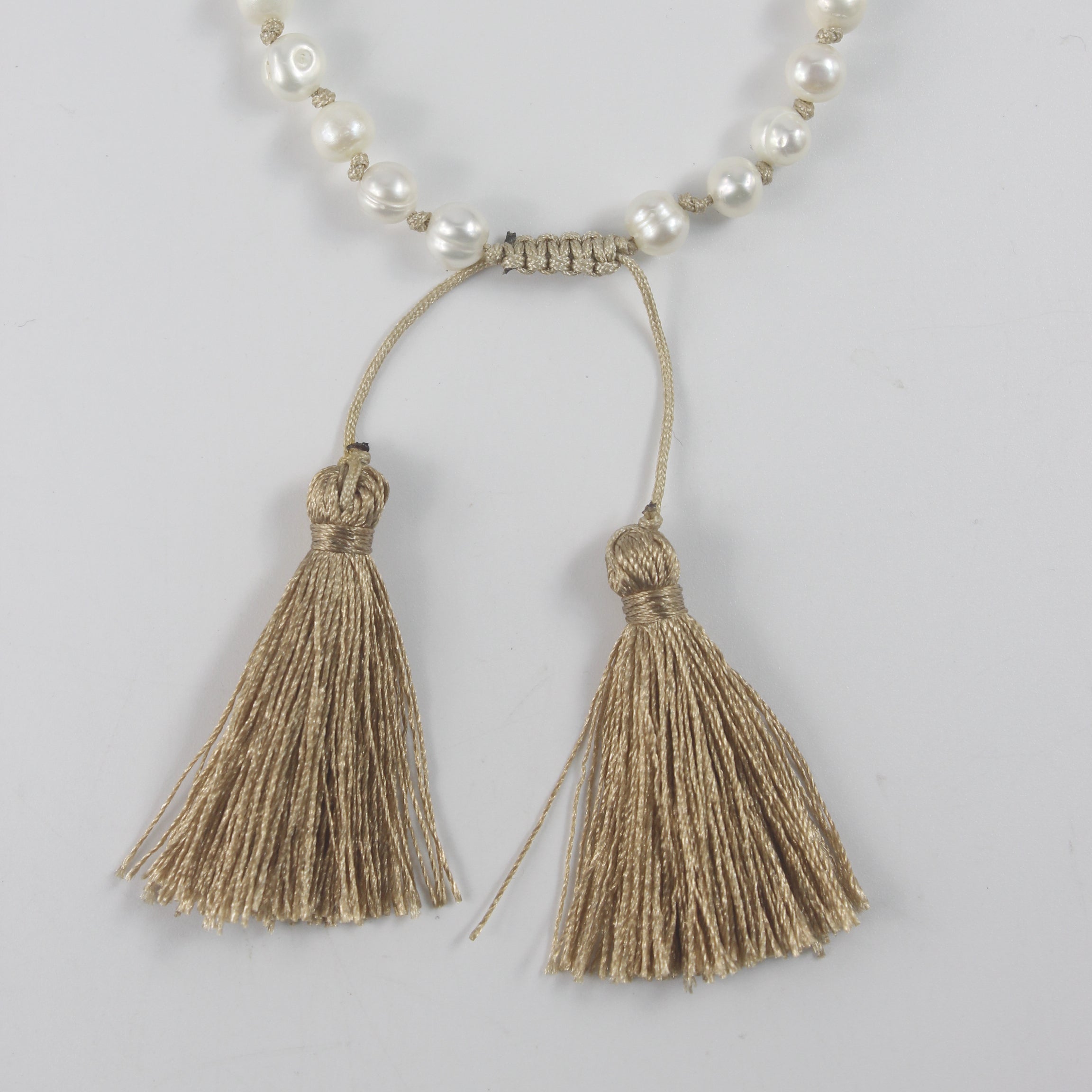 Pulsera de algodón perlado B1910