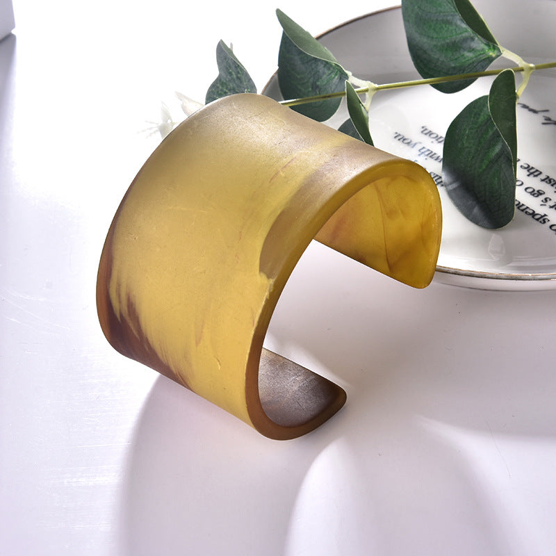 Brazalete de acrílico B3614