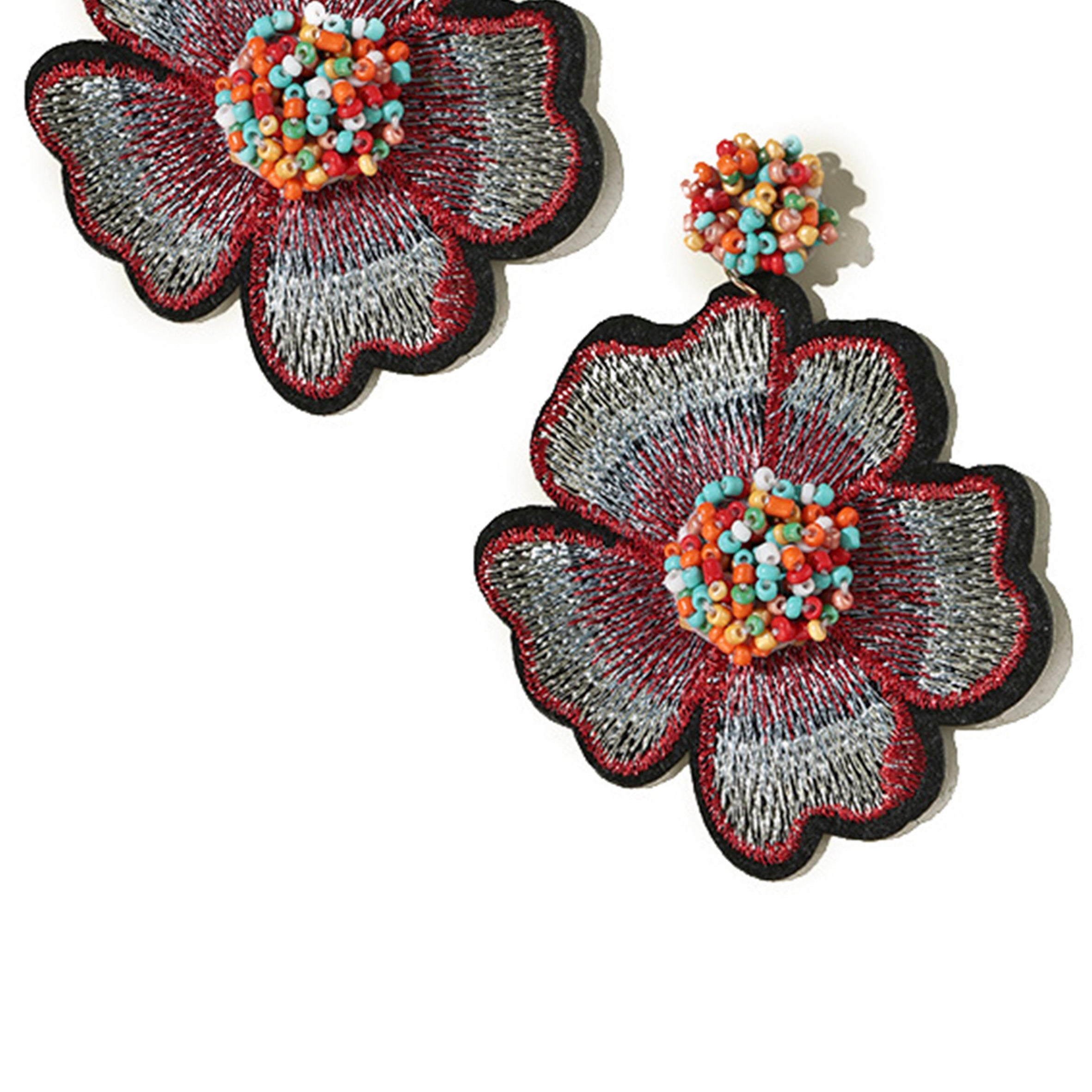 Pendientes de flores bordadas E3555