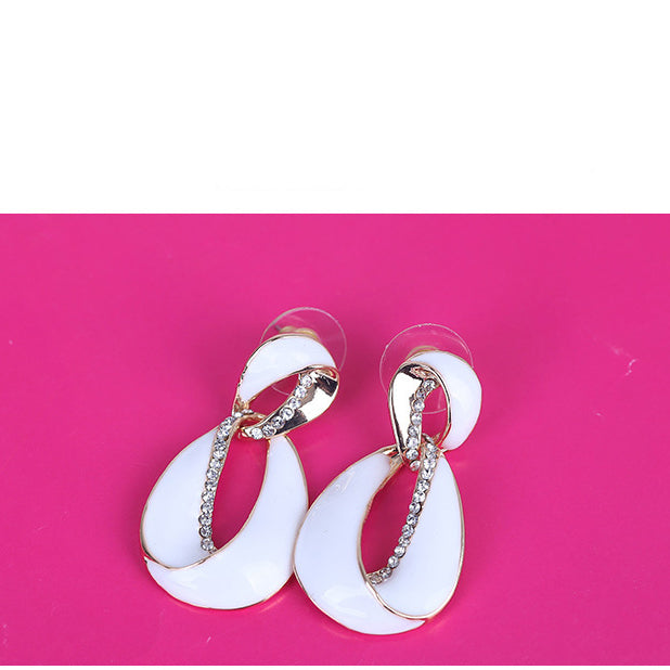 Pendientes de clip con diamantes de imitación de aleación ovalada E6643