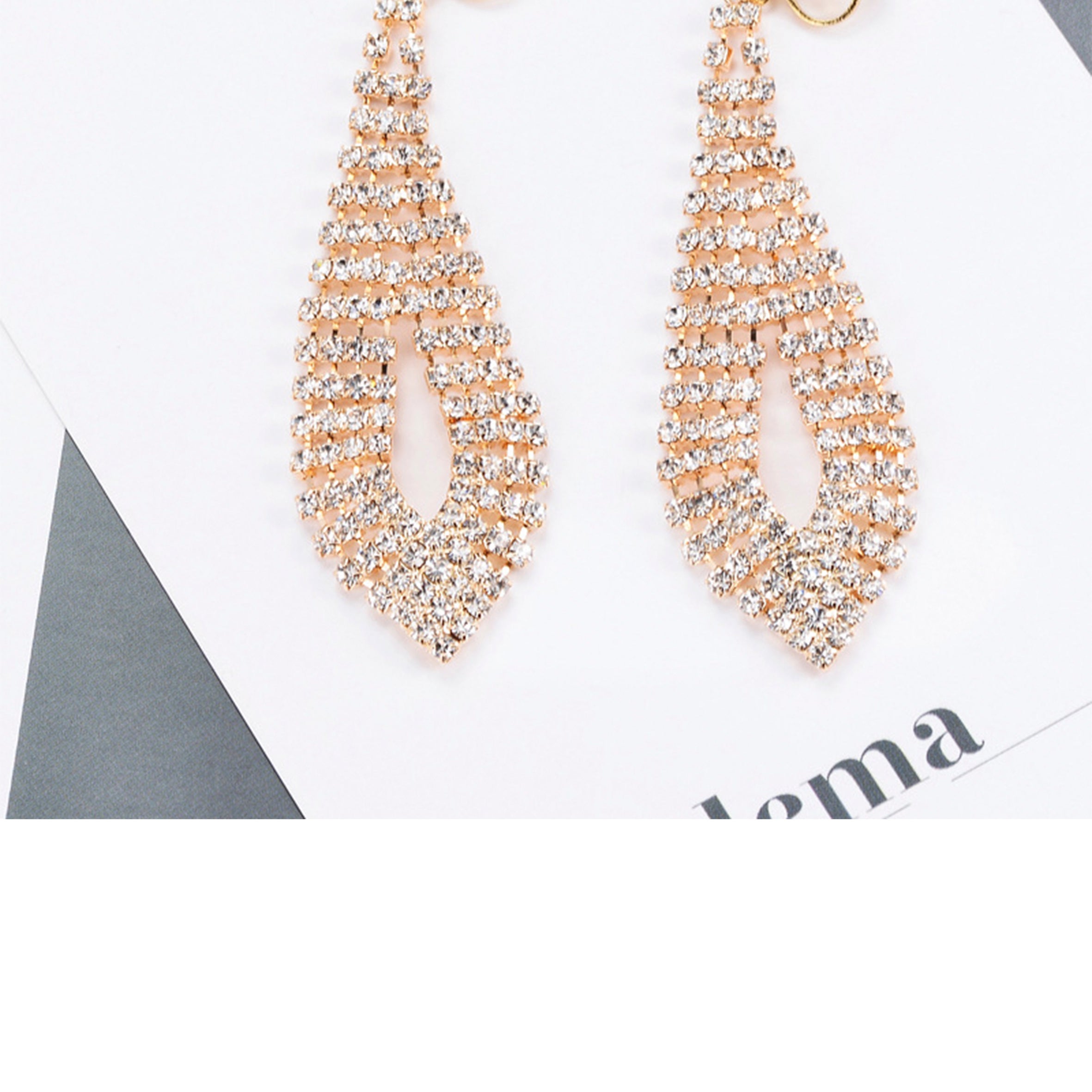 Teardrop Rhinestone Clip On Earrings E6649
