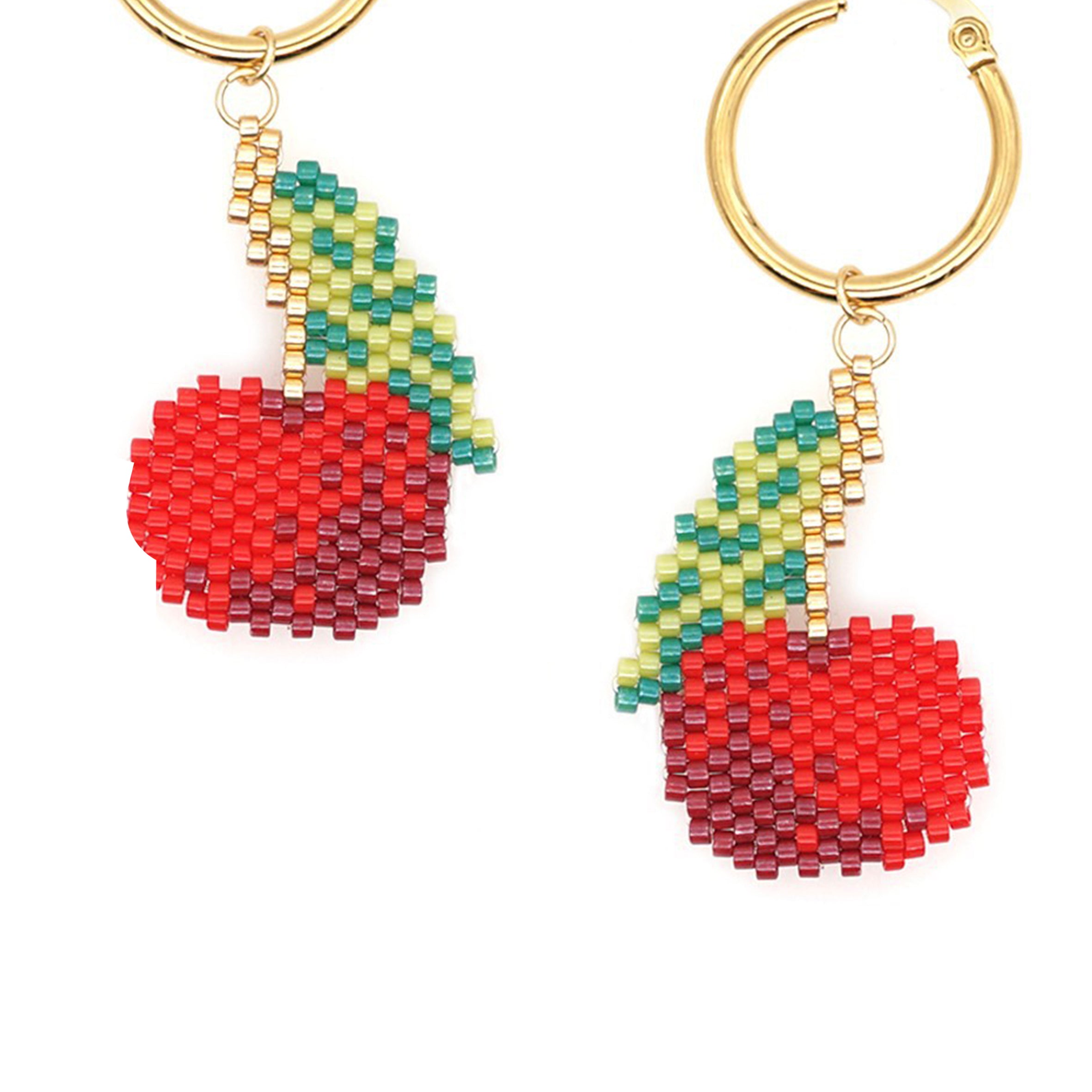 Pendientes de cuentas de semillas de manzana E6683