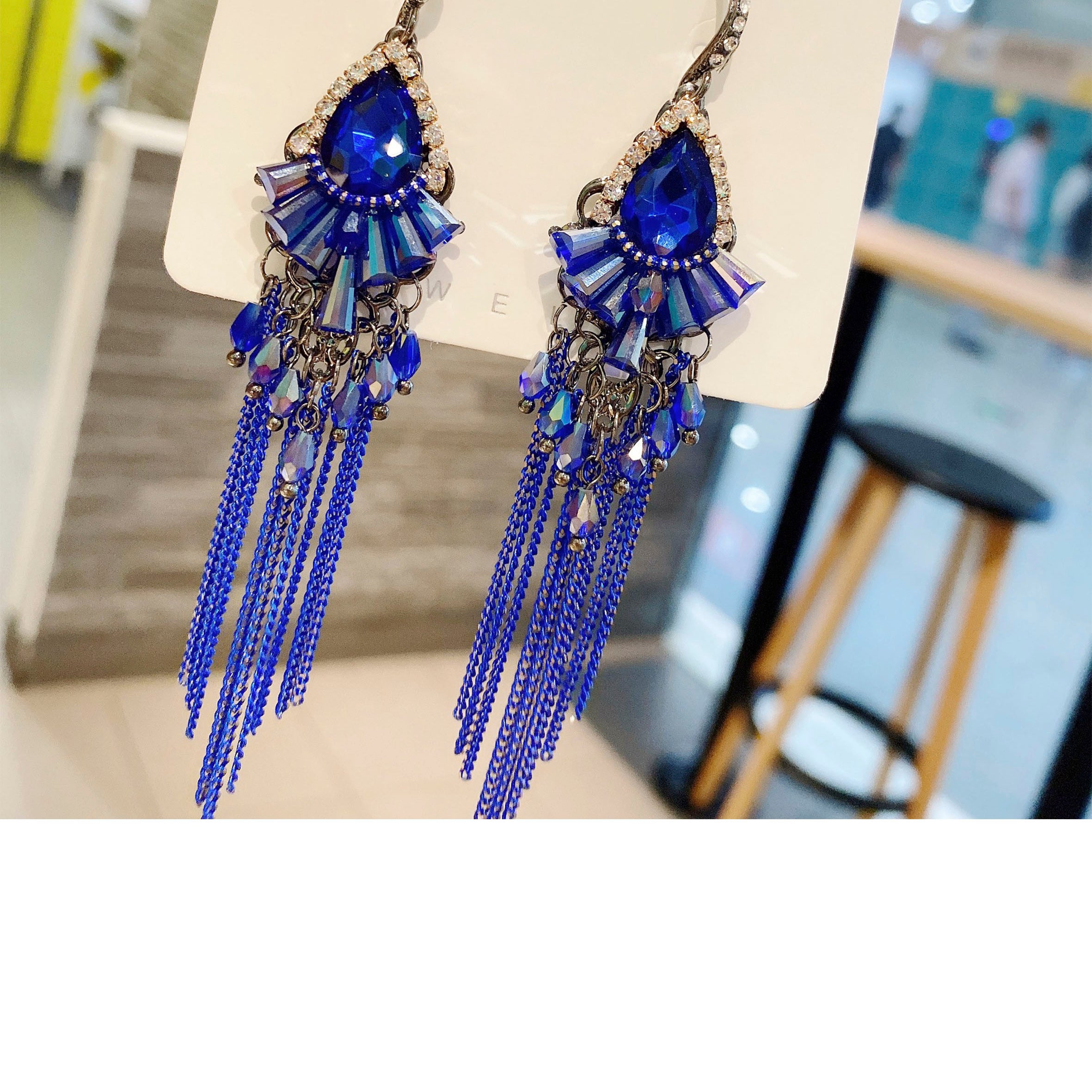 Teardrop Rhinestone Tassel Earrings E6809