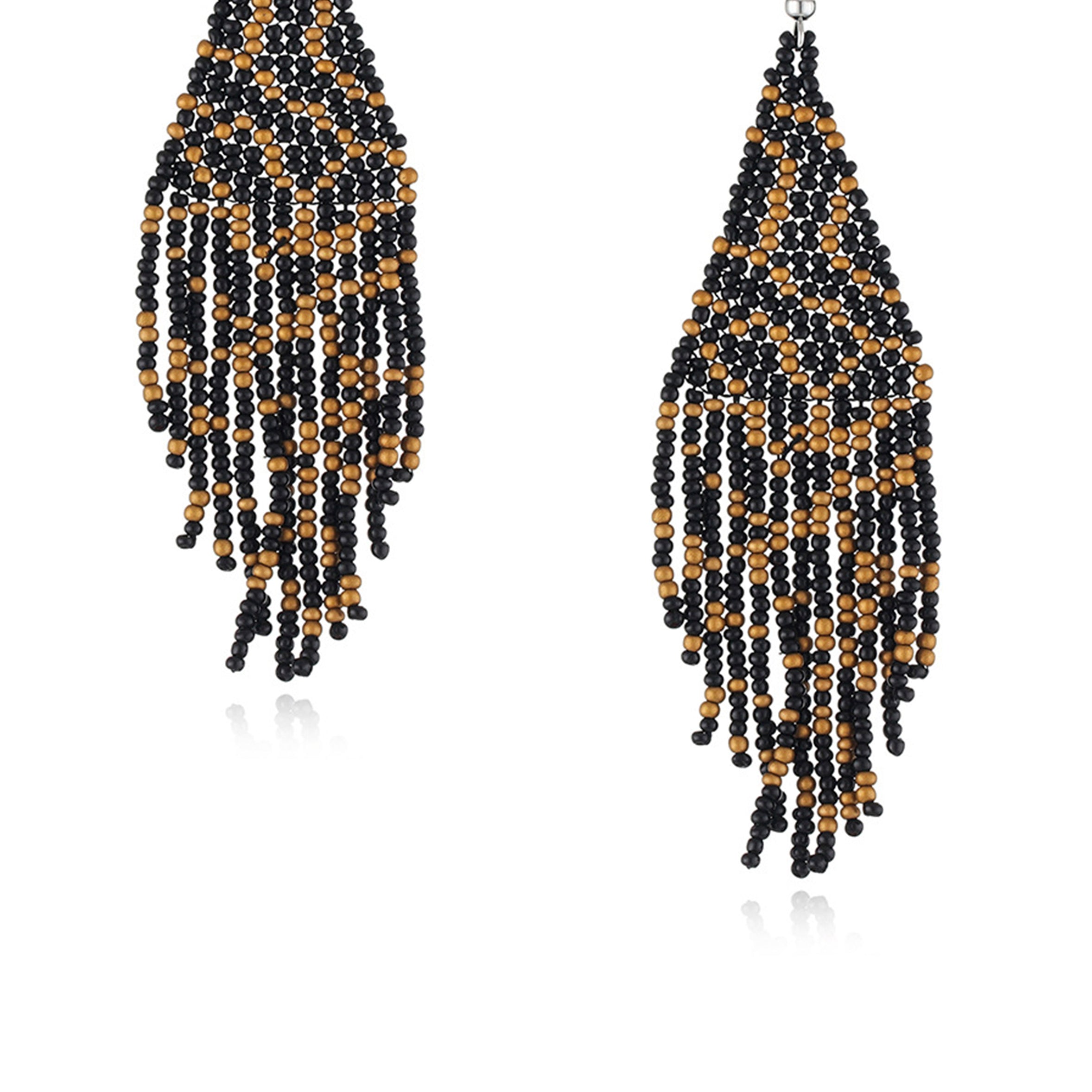 Pendientes con borlas de cuentas de semillas con estampado geométrico E7296