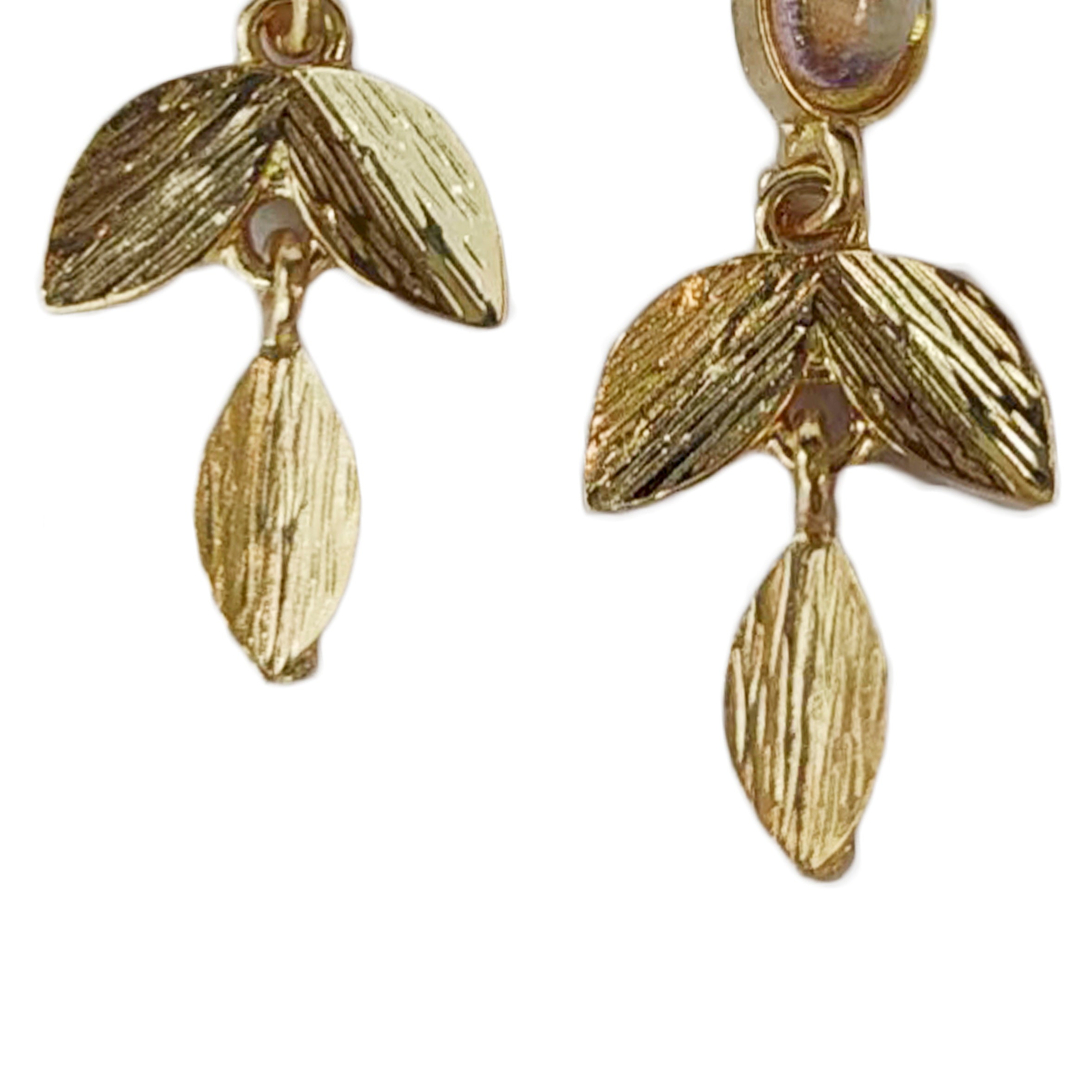 Pendientes de aleación con forma de hoja E7340