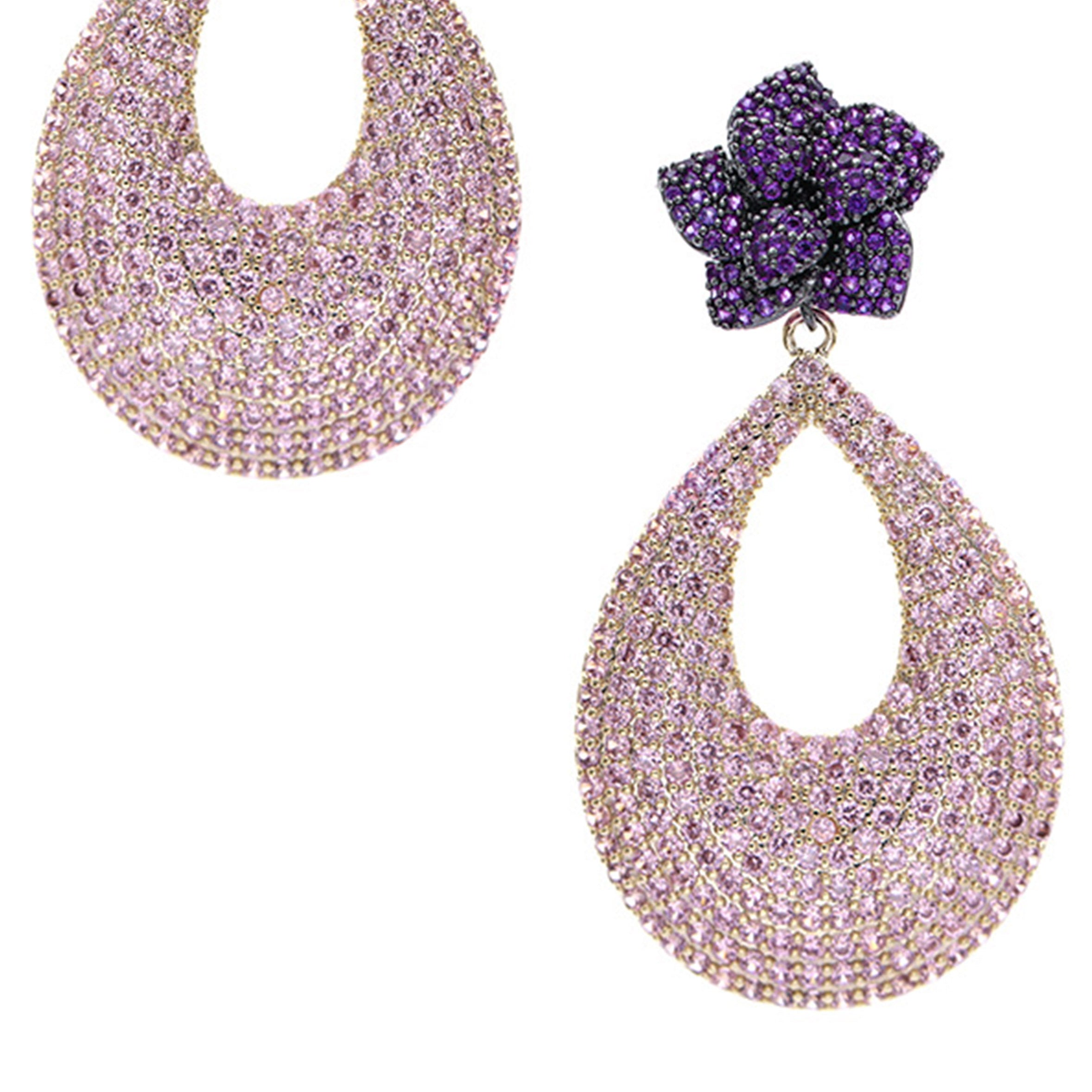 Pendientes de circonita cúbica con forma de lágrima floral E7666