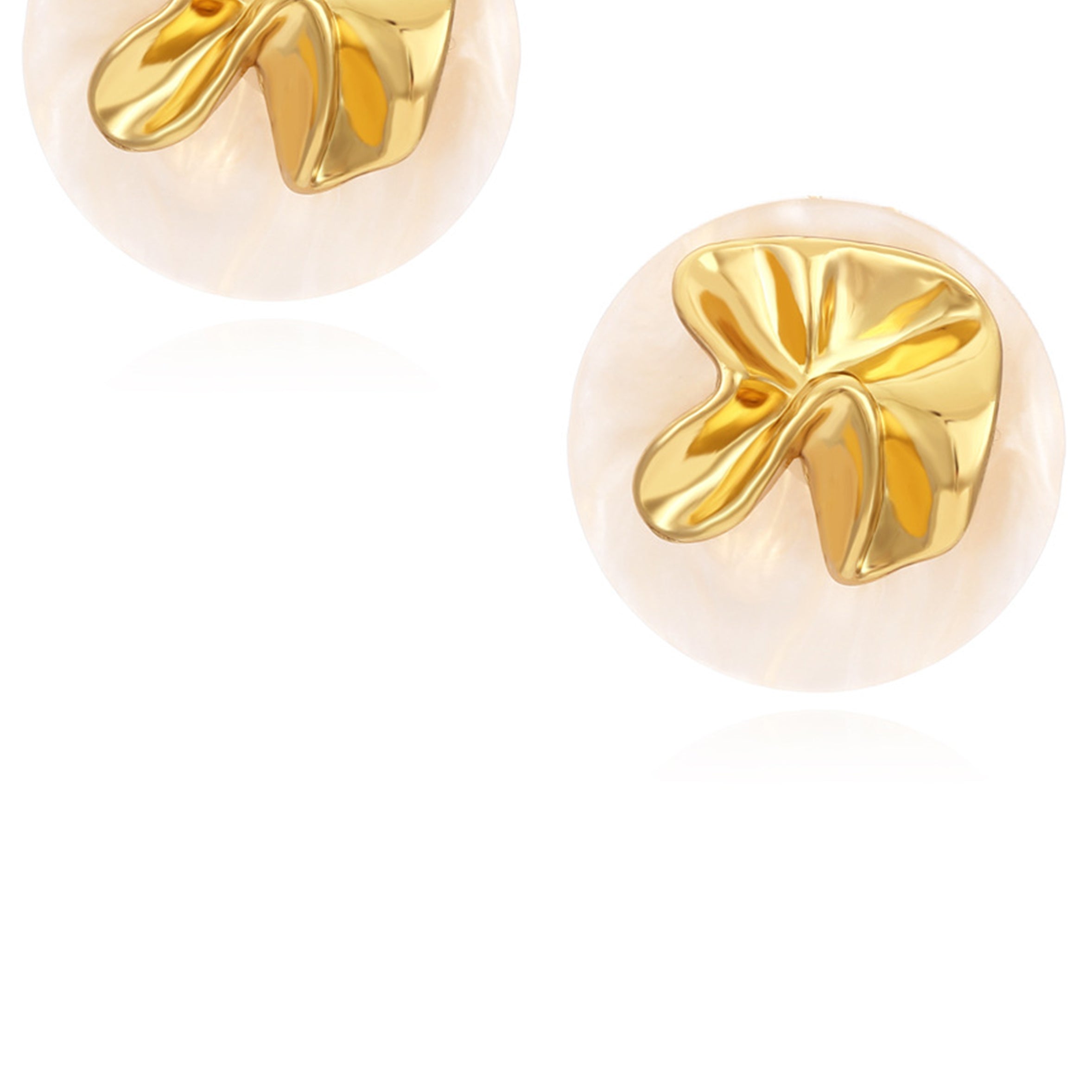 Flower Acrylic Stud Earrings E7754