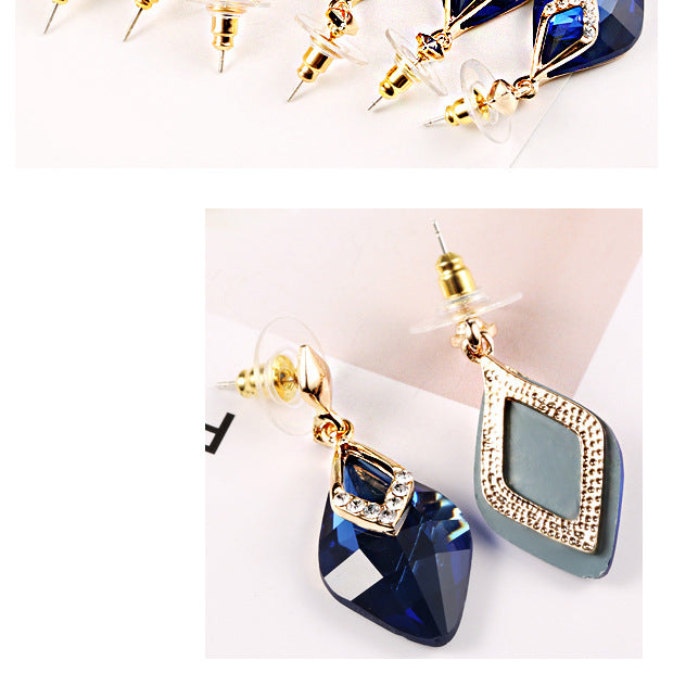 Marquise Rhinestone Clip On Earrings E8299