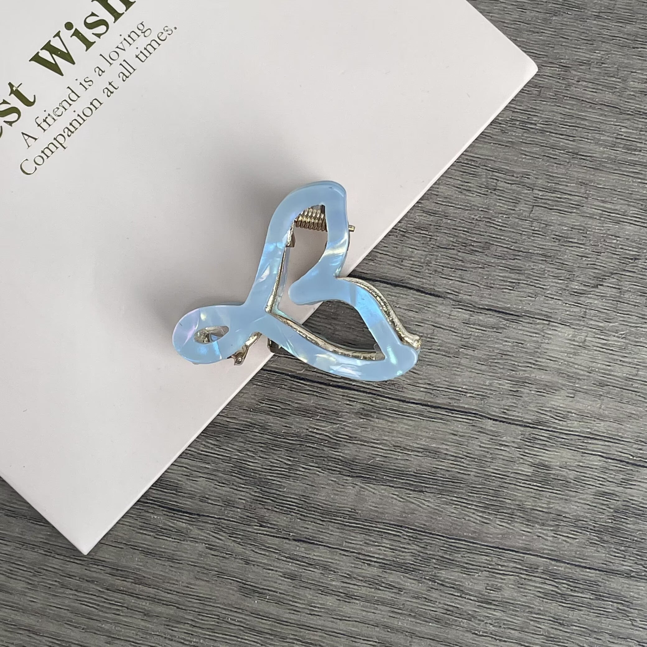 Fish Tail Acrylic Hair Clip L5069