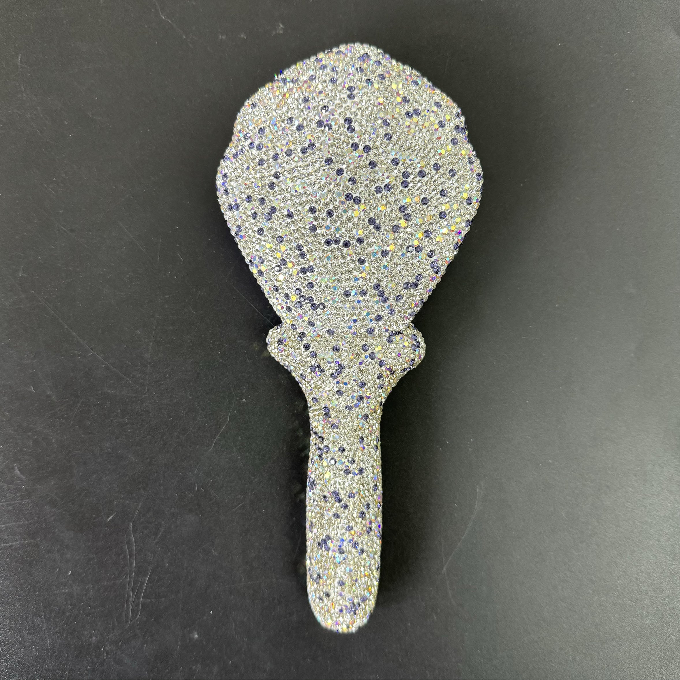 Peine de cerámica hecho a mano con forma de concha de diamantes de imitación MIS0838