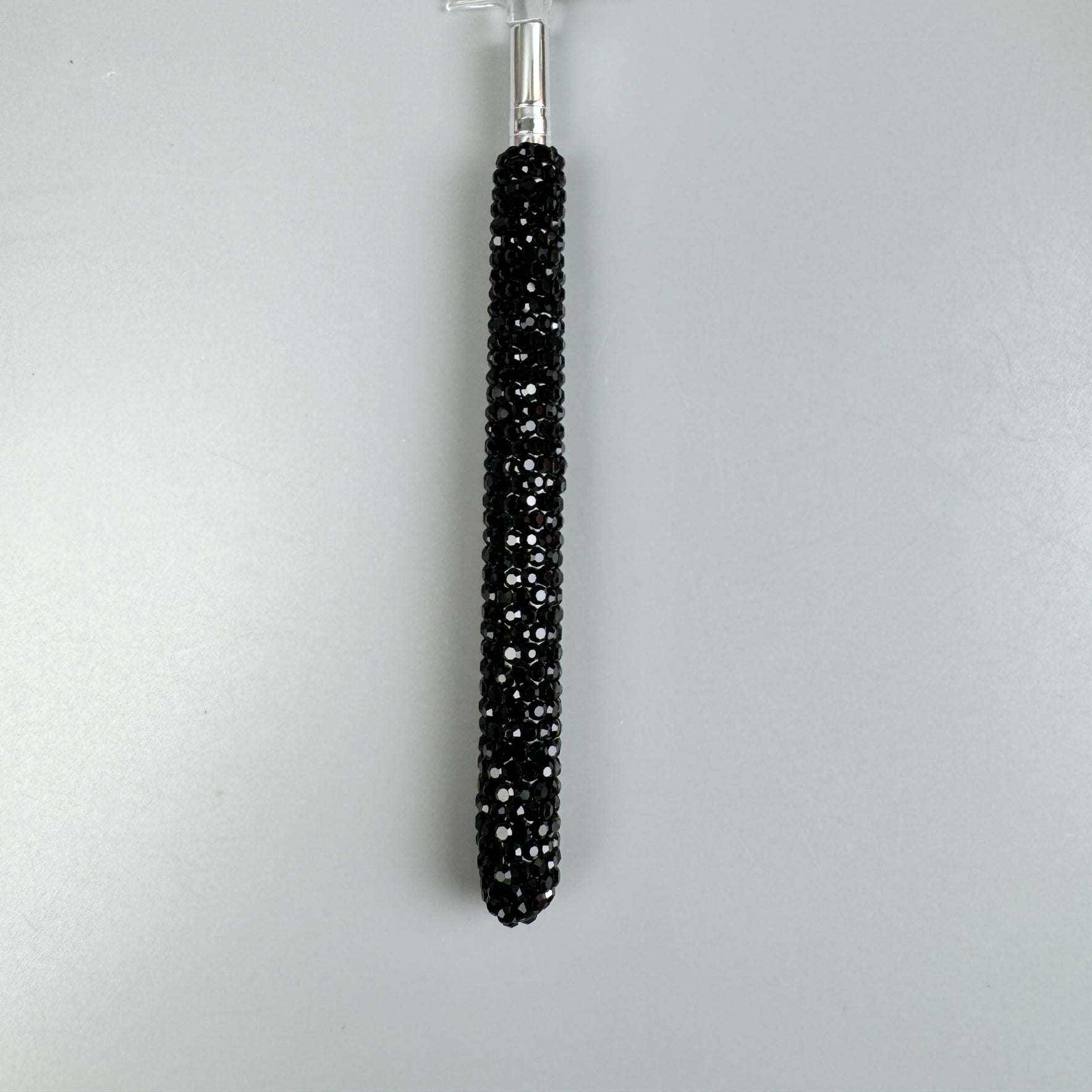 Brocha de maquillaje hecha a mano con diamantes de imitación MIS1037