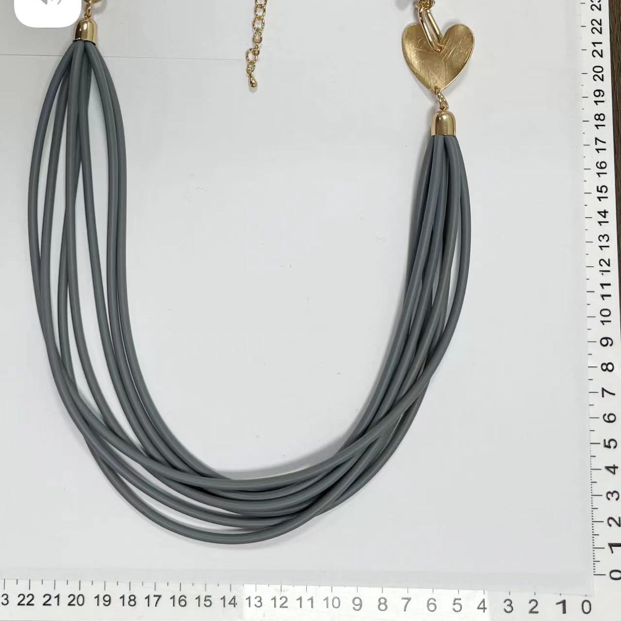 Collar de cuero sintético multicapa N5081