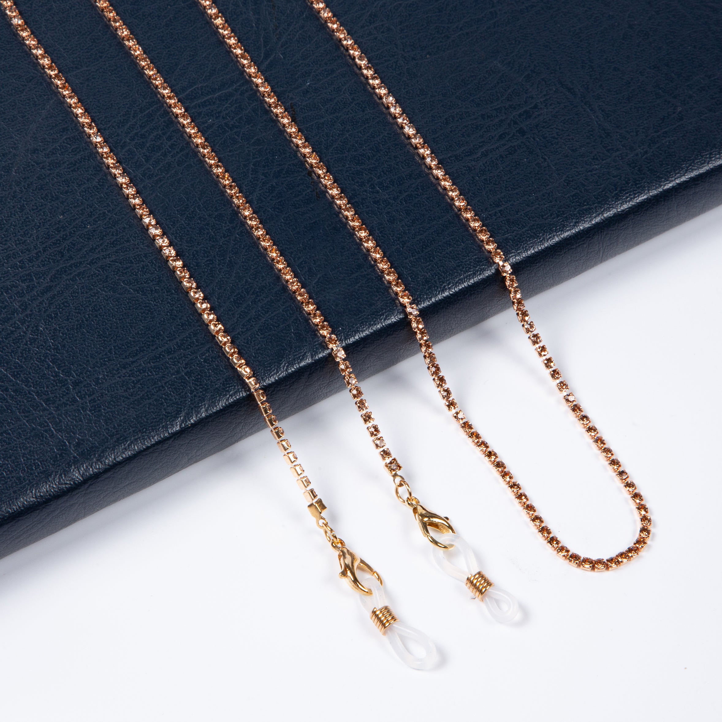 Rhinestone Glasses Holder EC5461