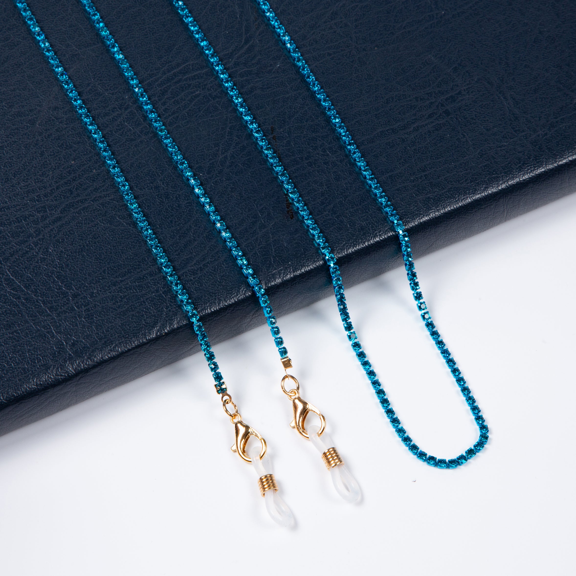 Rhinestone Glasses Holder EC5461