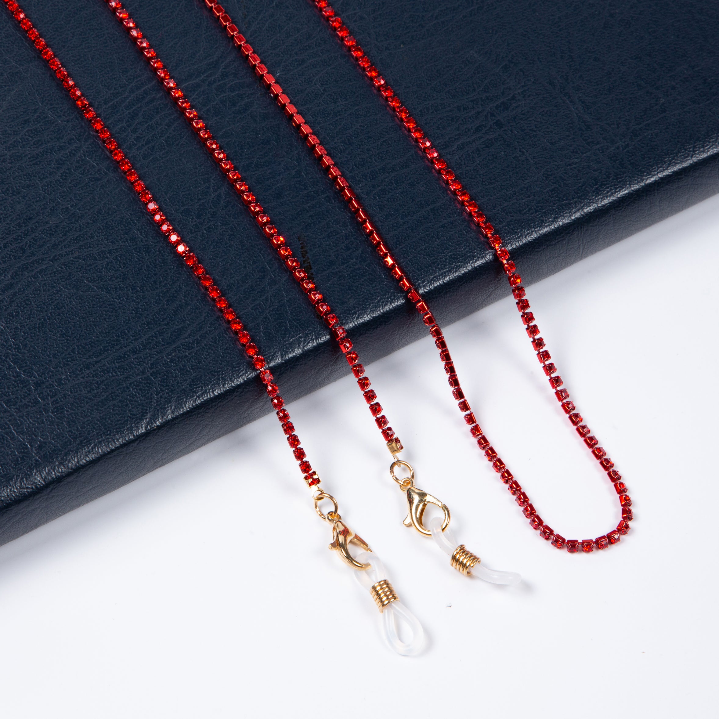 Rhinestone Glasses Holder EC5461