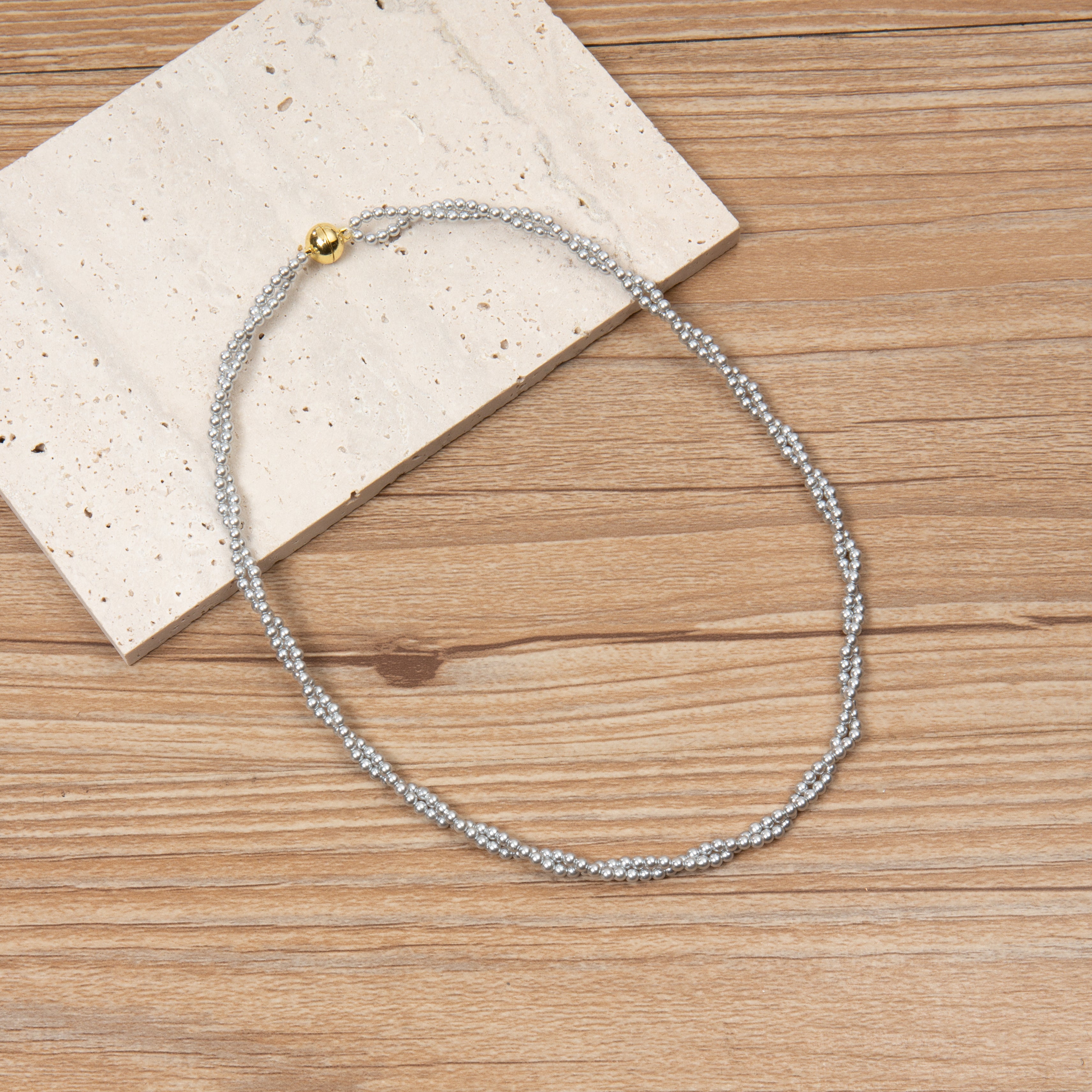 Glass Pear Beads Magnetic Clasp Necklace N5704