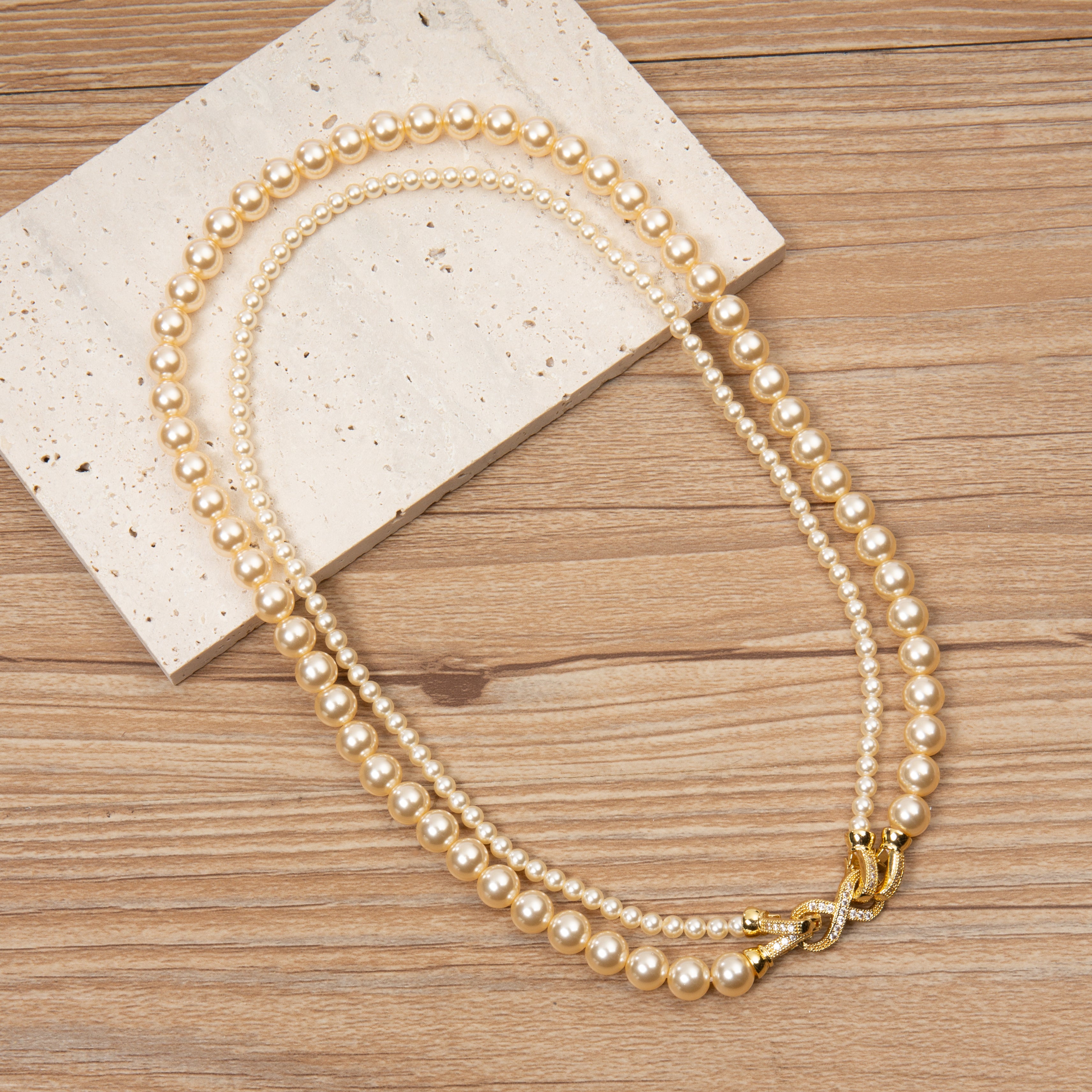 Double Layer Baroque Style Lock Necklace N5705