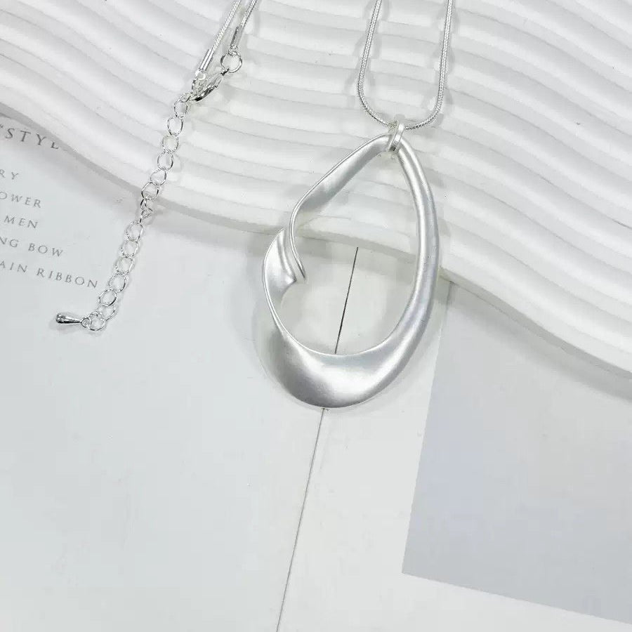Irregular Shape Metal Necklace N5754