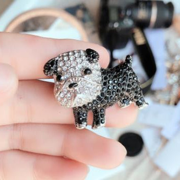 Dog Rhinestone Brooch P1394