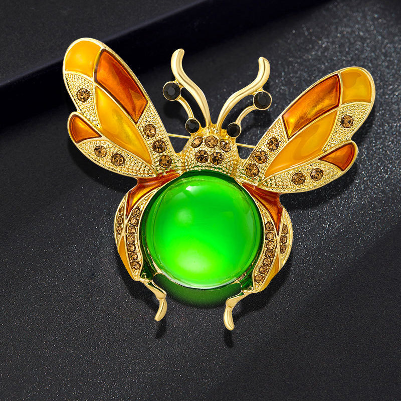 Bee Rhinestone Brooch PA4576