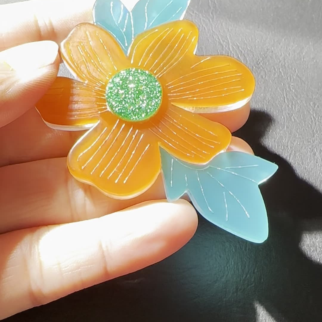 Flower Acrylic Brooch PA5871