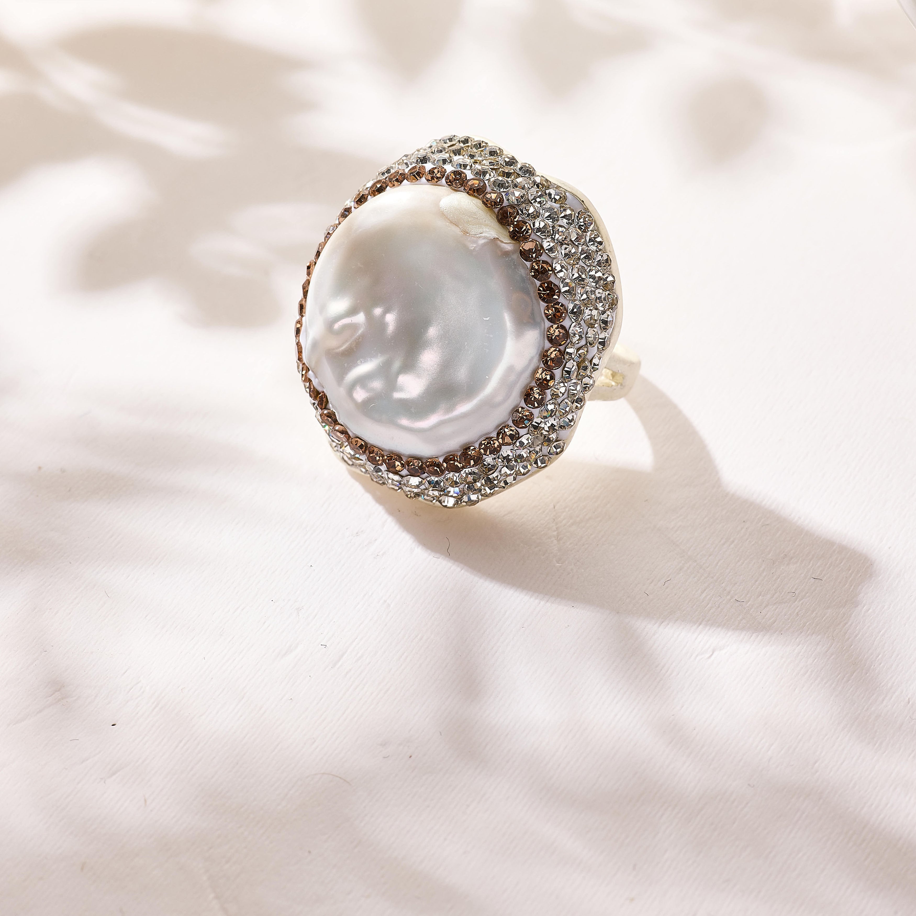 Fresh Water Pearl Pavé Cocktail Ring R2902