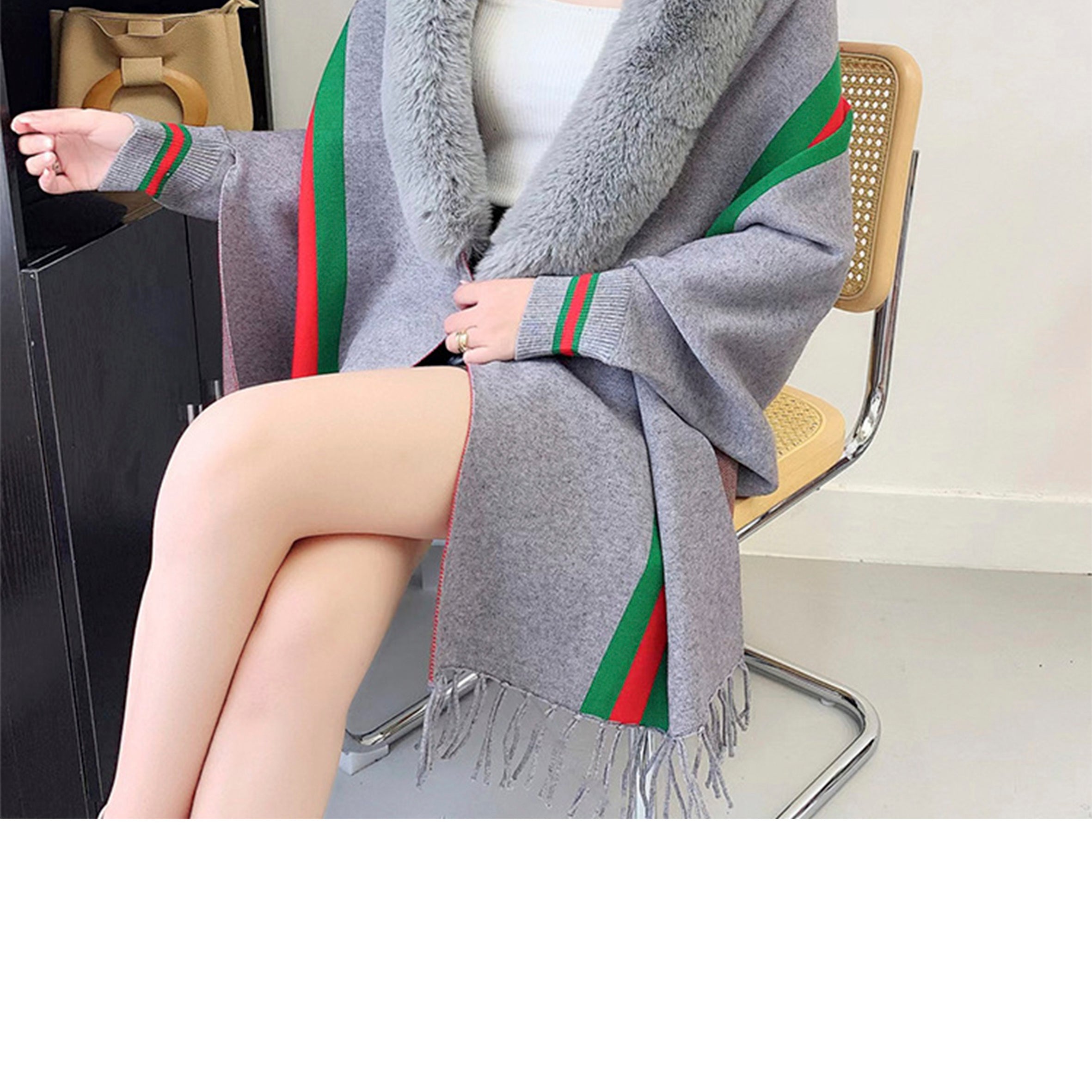 Striped Fur Collar Tassel Shawl S0184