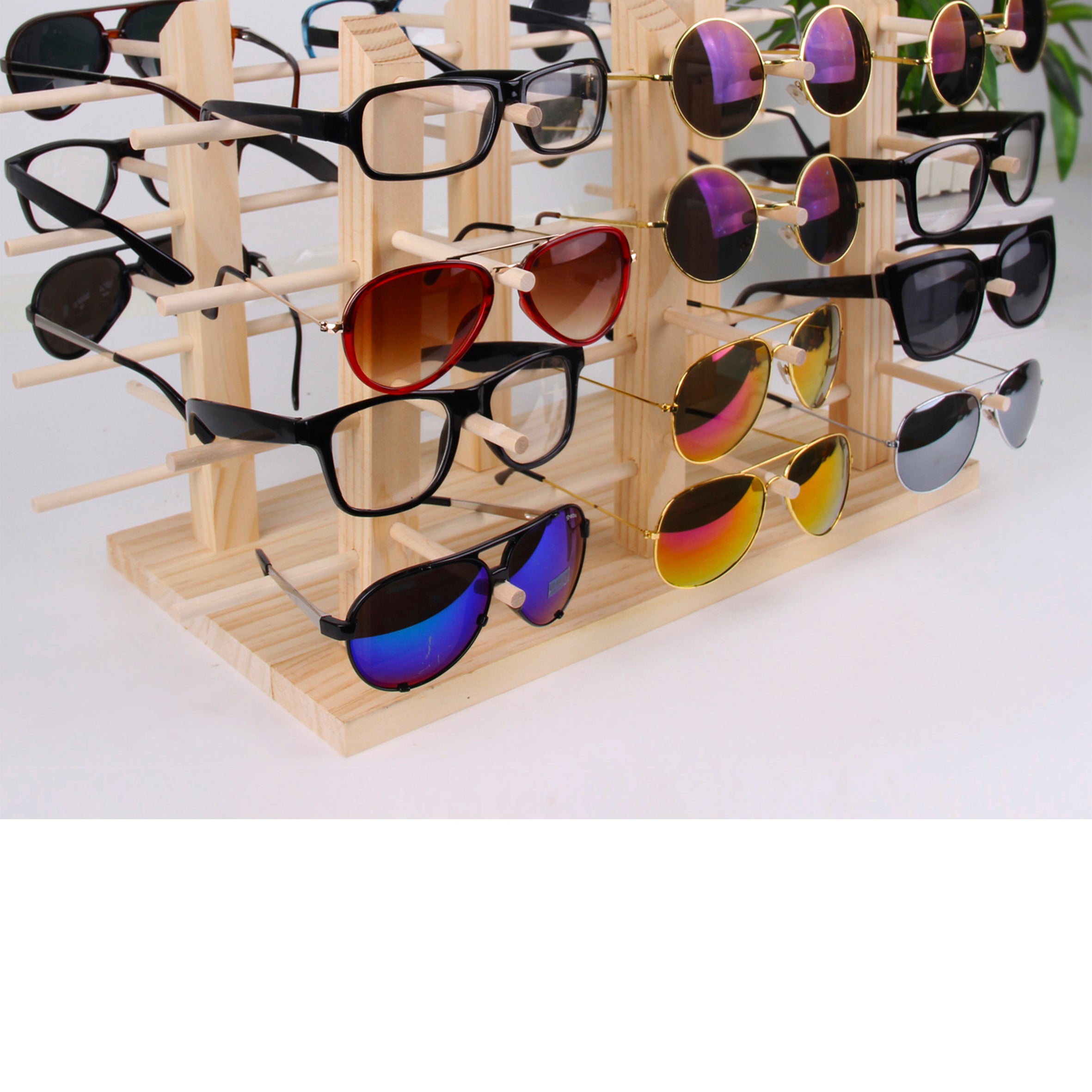 24 Bit Glasses Wooden Display W1586