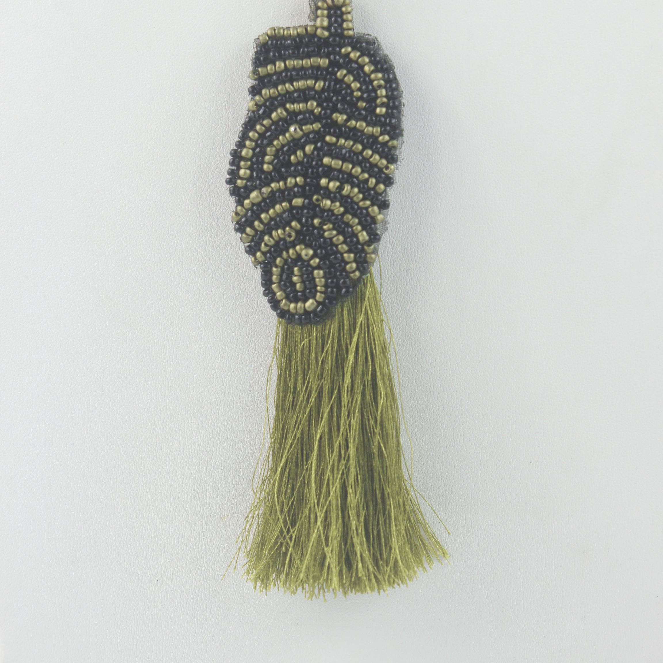 Venta caliente de collares largos con borlas y cuentas N3058