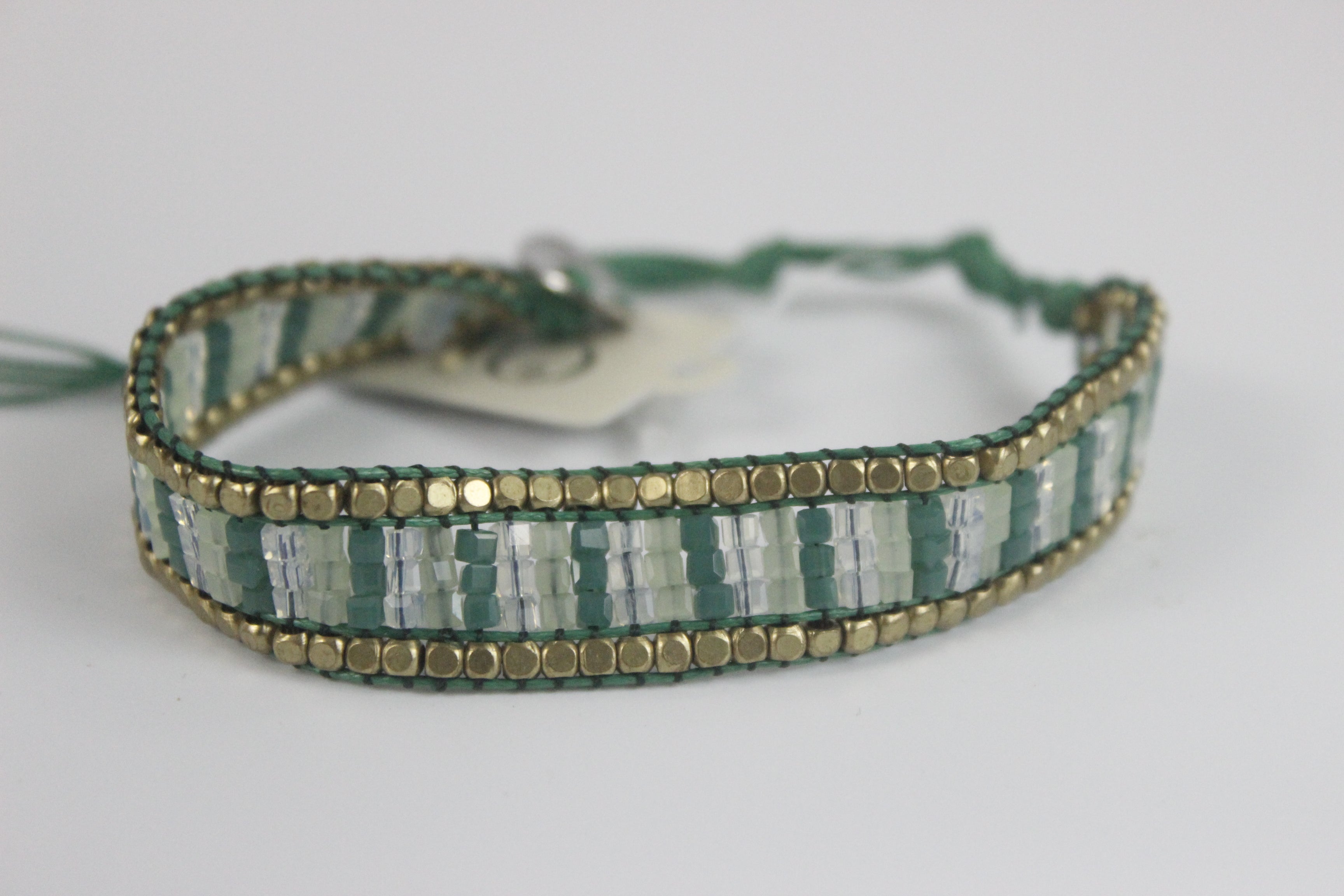 Pulseras ajustables con cuentas pequeñas B1581