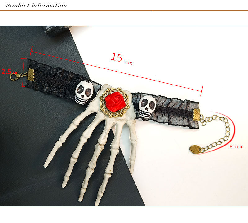 Pulsera de encaje con mano de esqueleto B3452