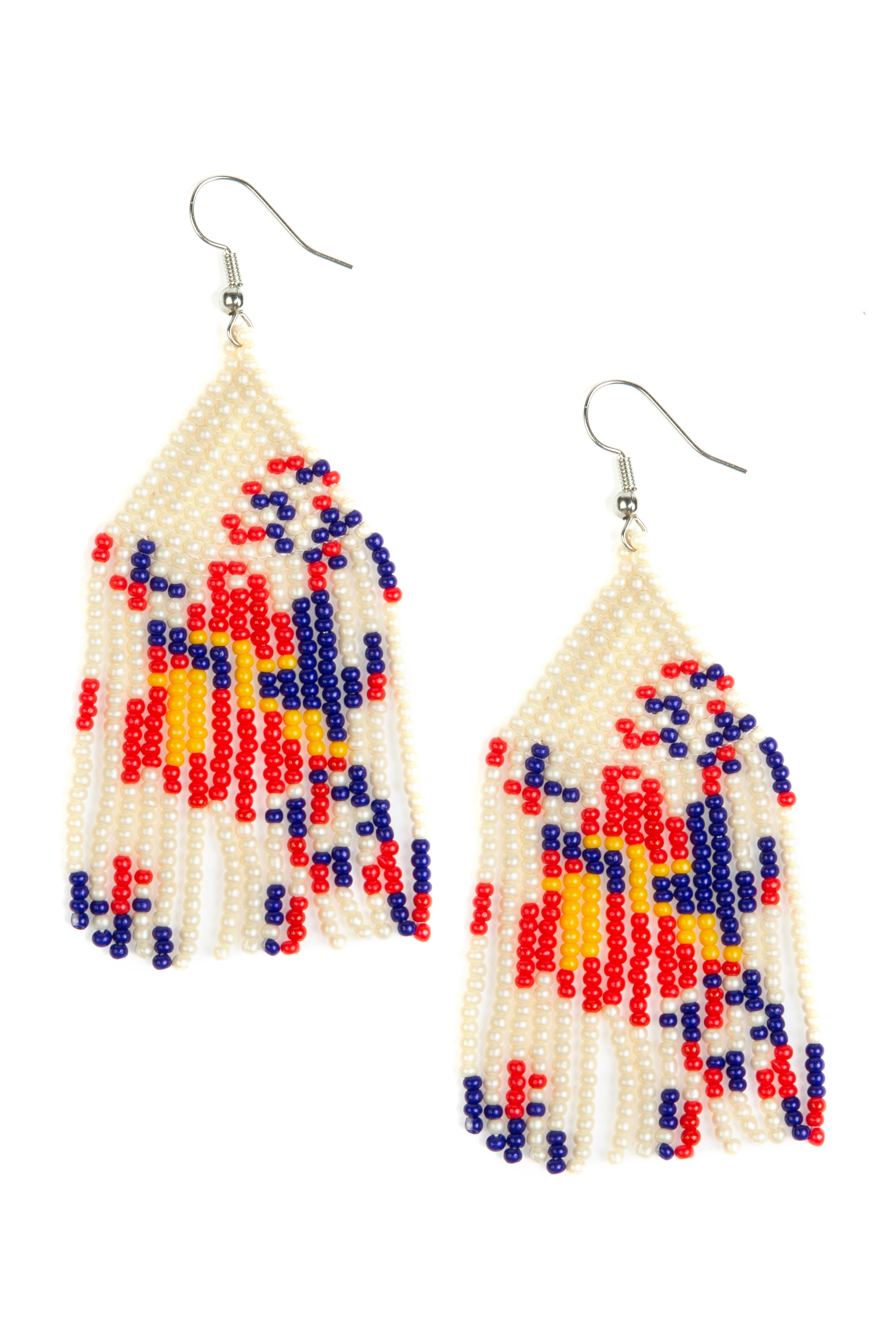 Pendientes de borlas con cuentas de semillas E2599