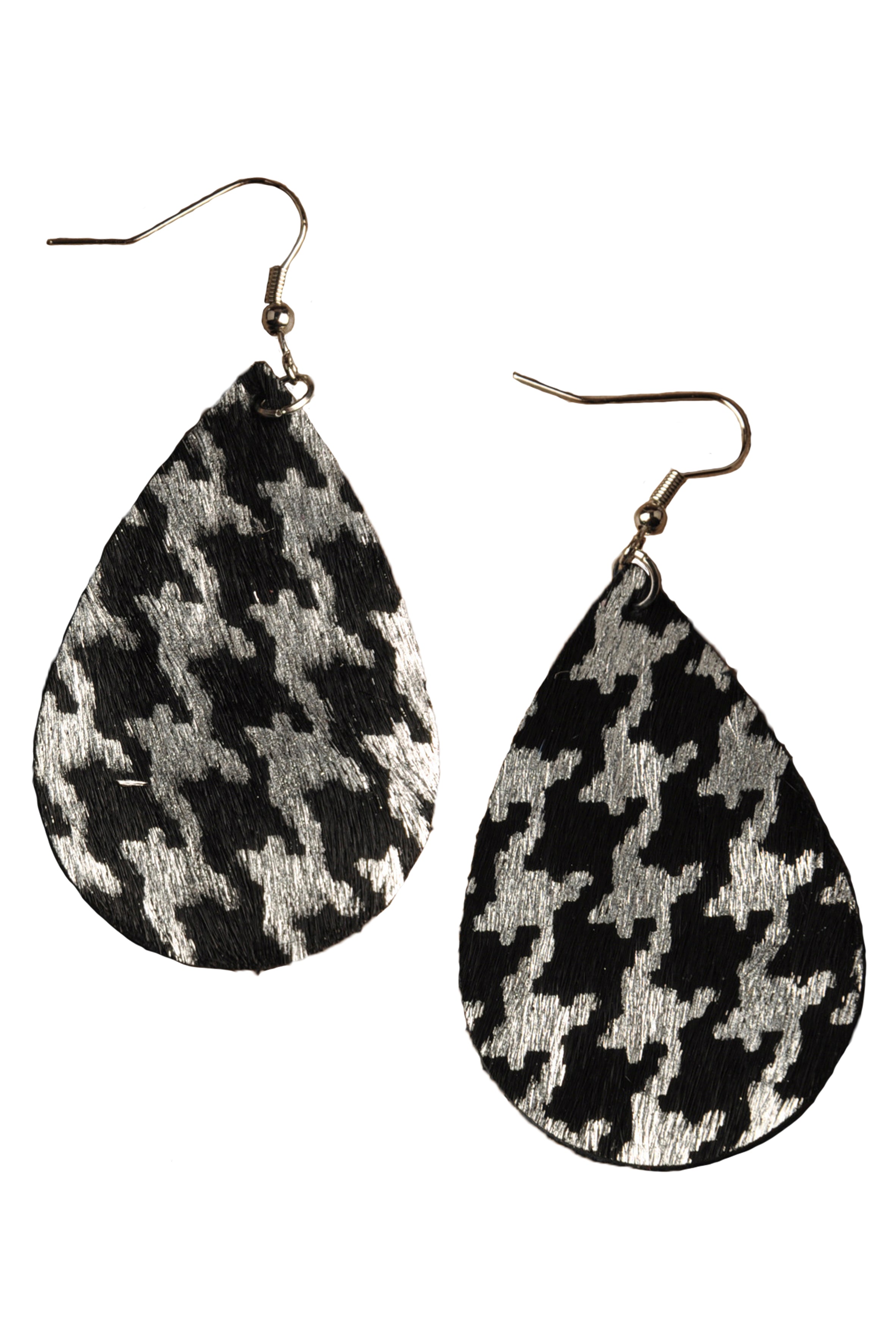 Textured Faux Teardrop Earrings E2958