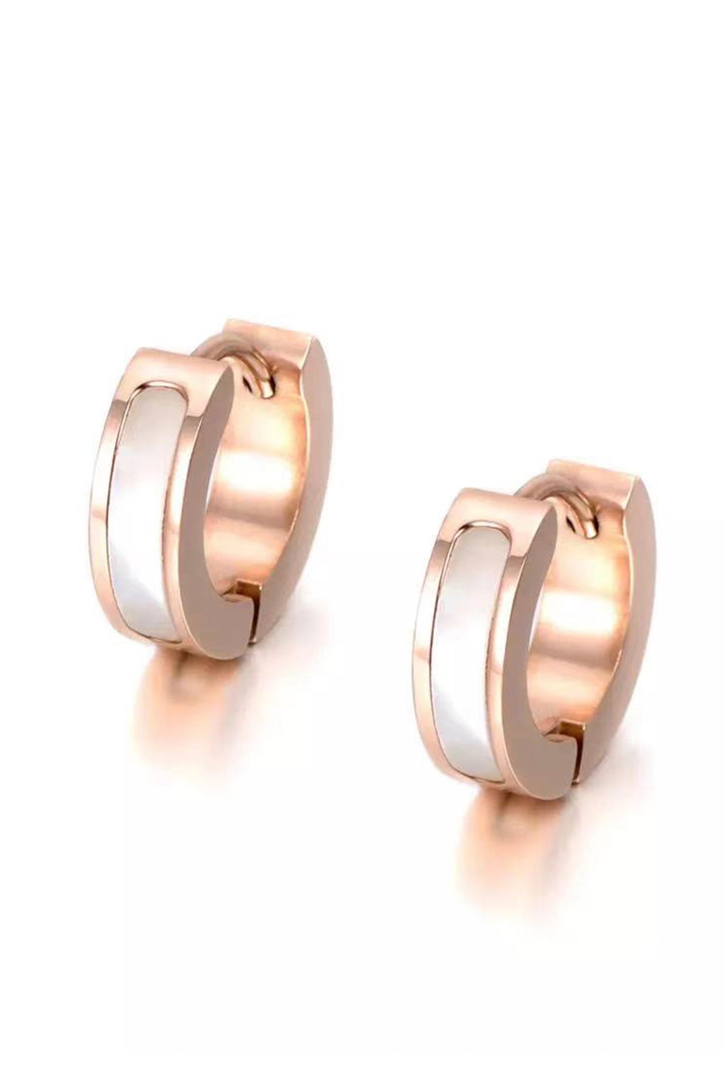 Pendientes de aro de acero inoxidable con conchas E5650