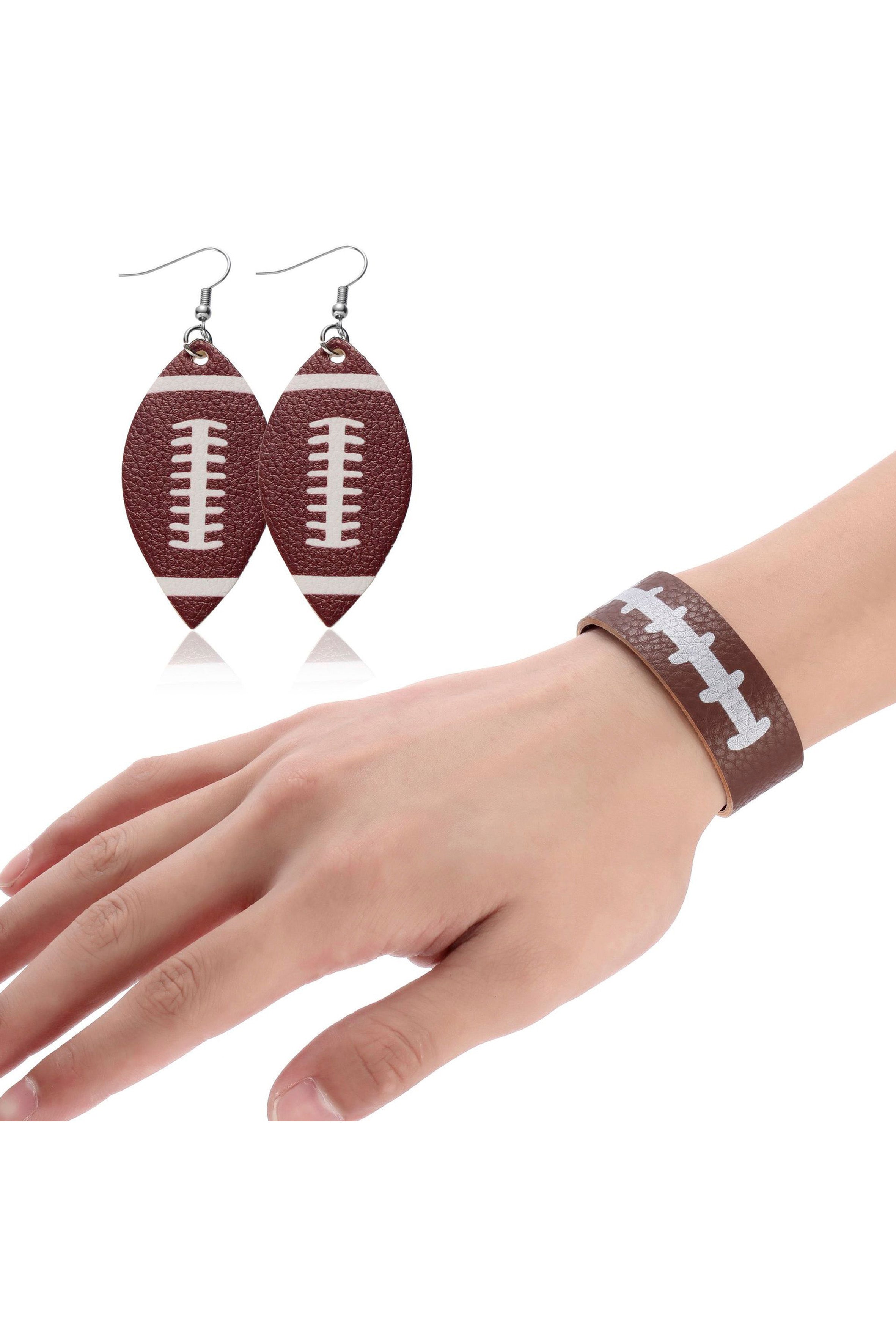 Conjunto de pulsera y pendientes de cuero con diseño de fútbol E5844