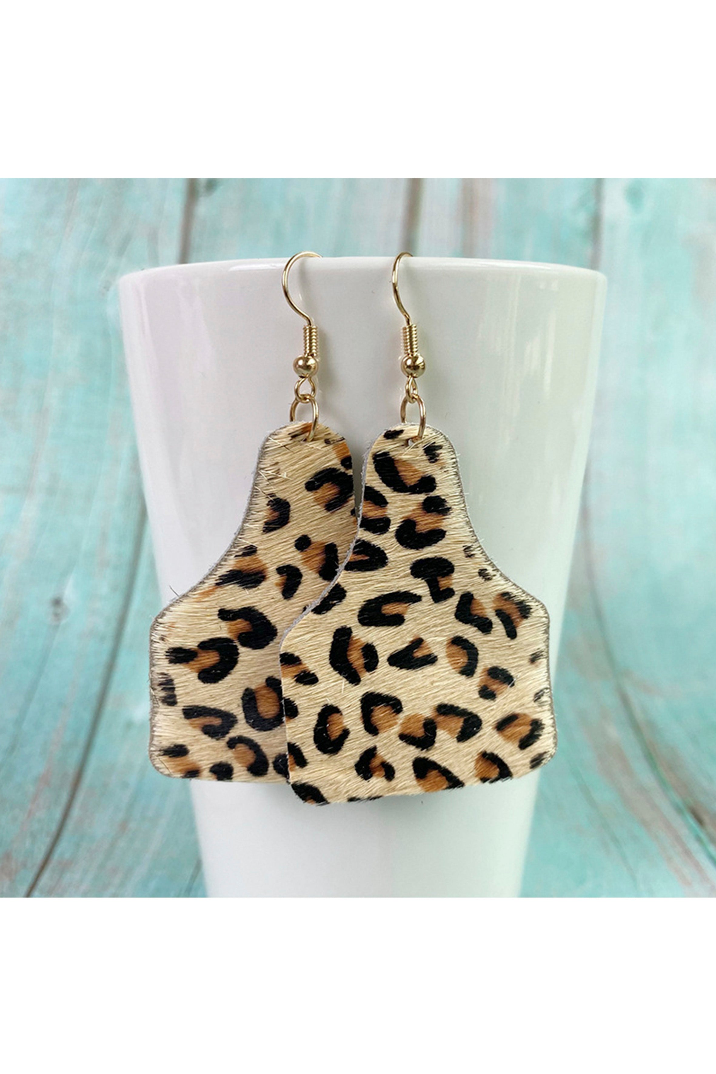 Pendientes de piel de vaca con estampado animal E6545