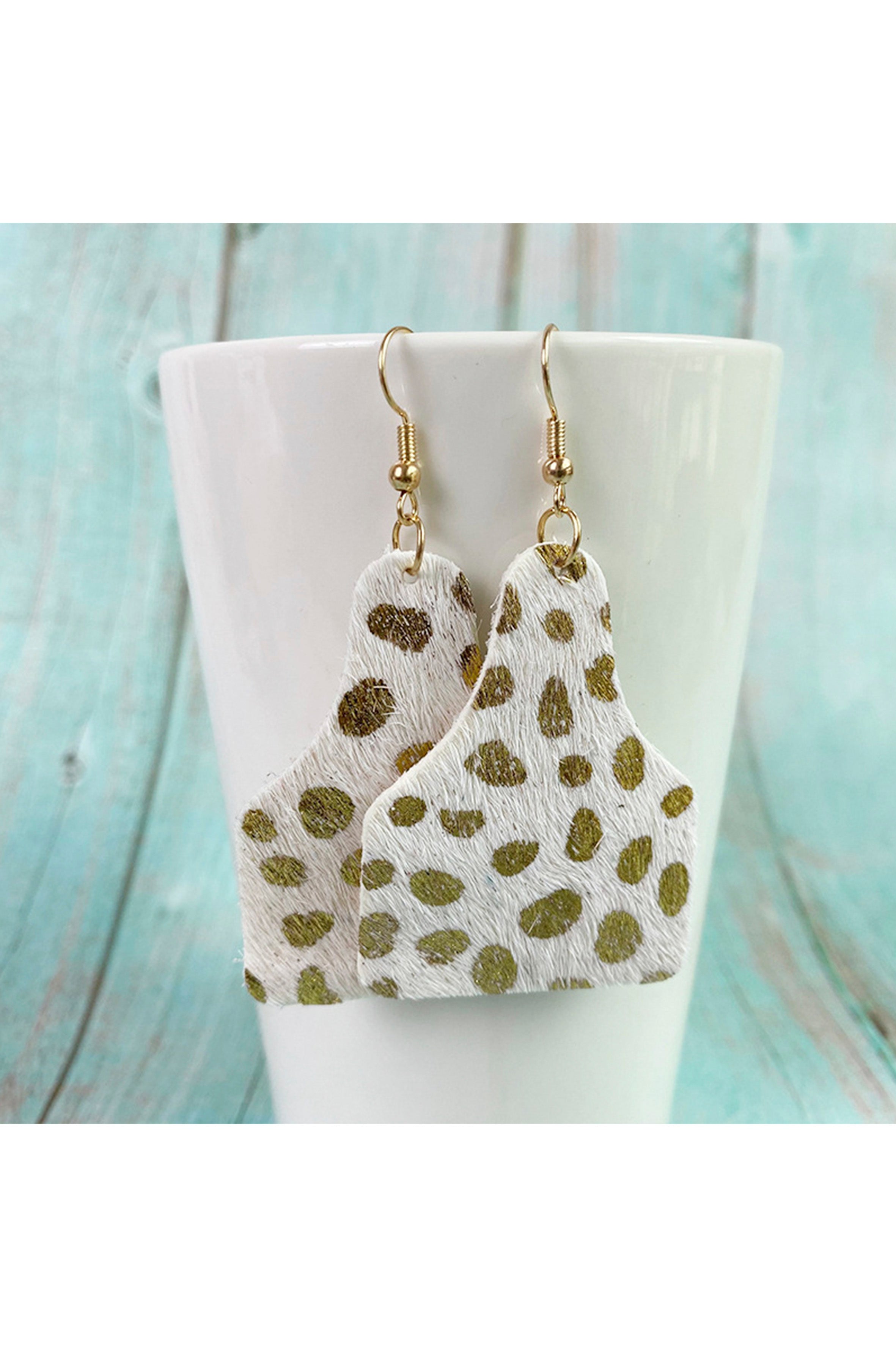 Pendientes de piel de vaca con estampado animal E6545