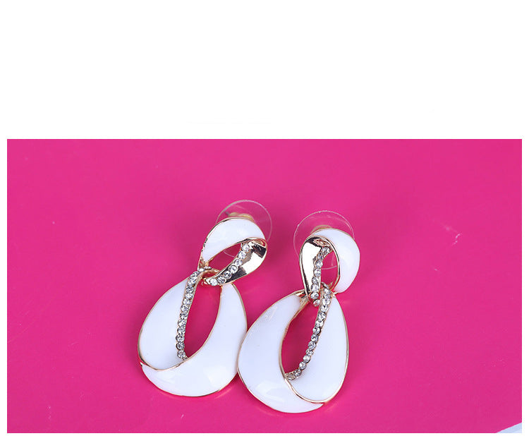 Pendientes de clip con diamantes de imitación de aleación ovalada E6643