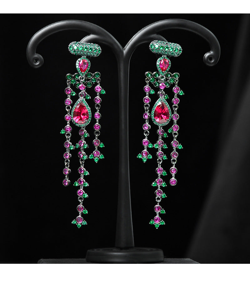 Pendientes de circonitas cúbicas con borlas E7662