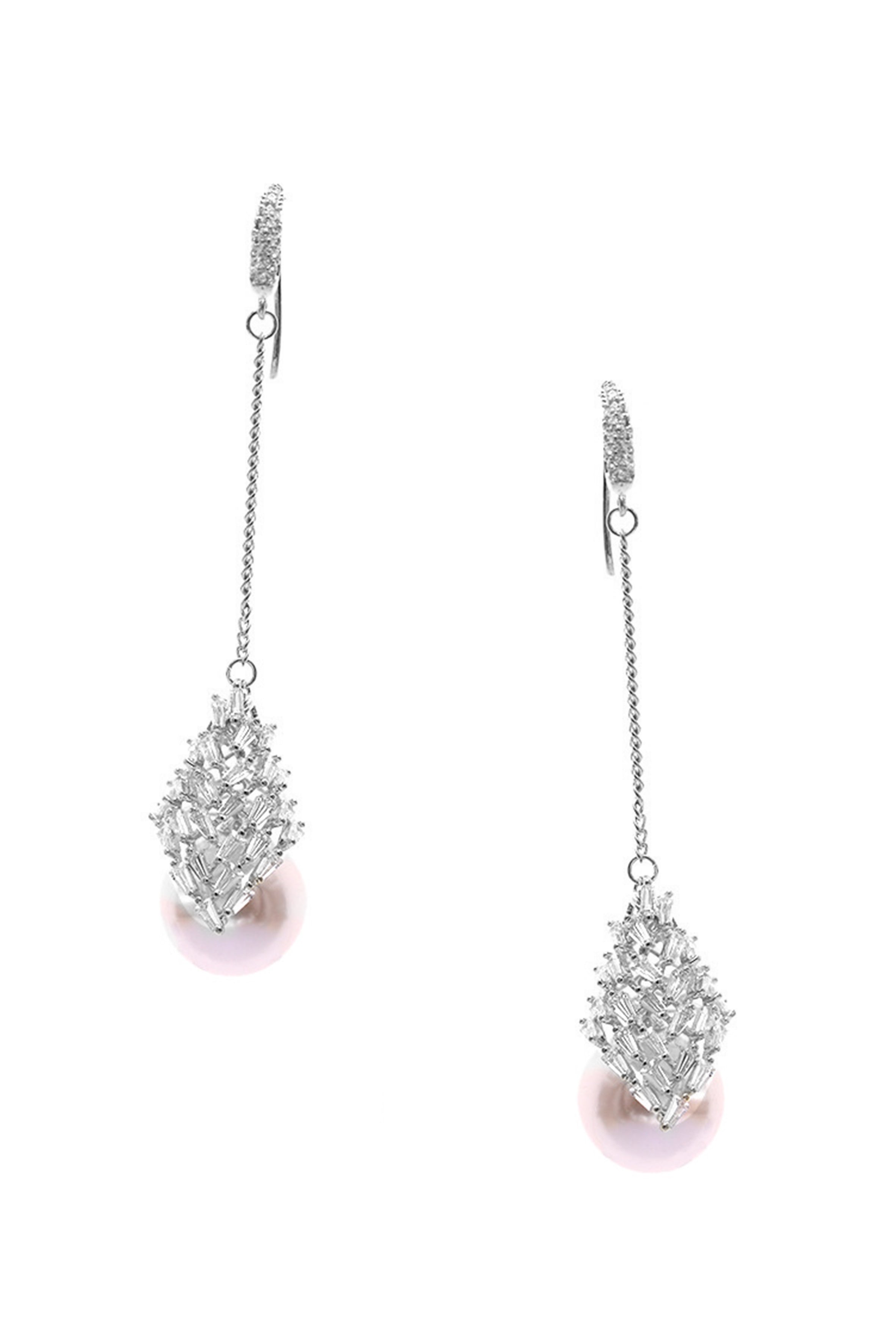 Pendientes de perlas y circonitas cúbicas en forma de lágrima E7807