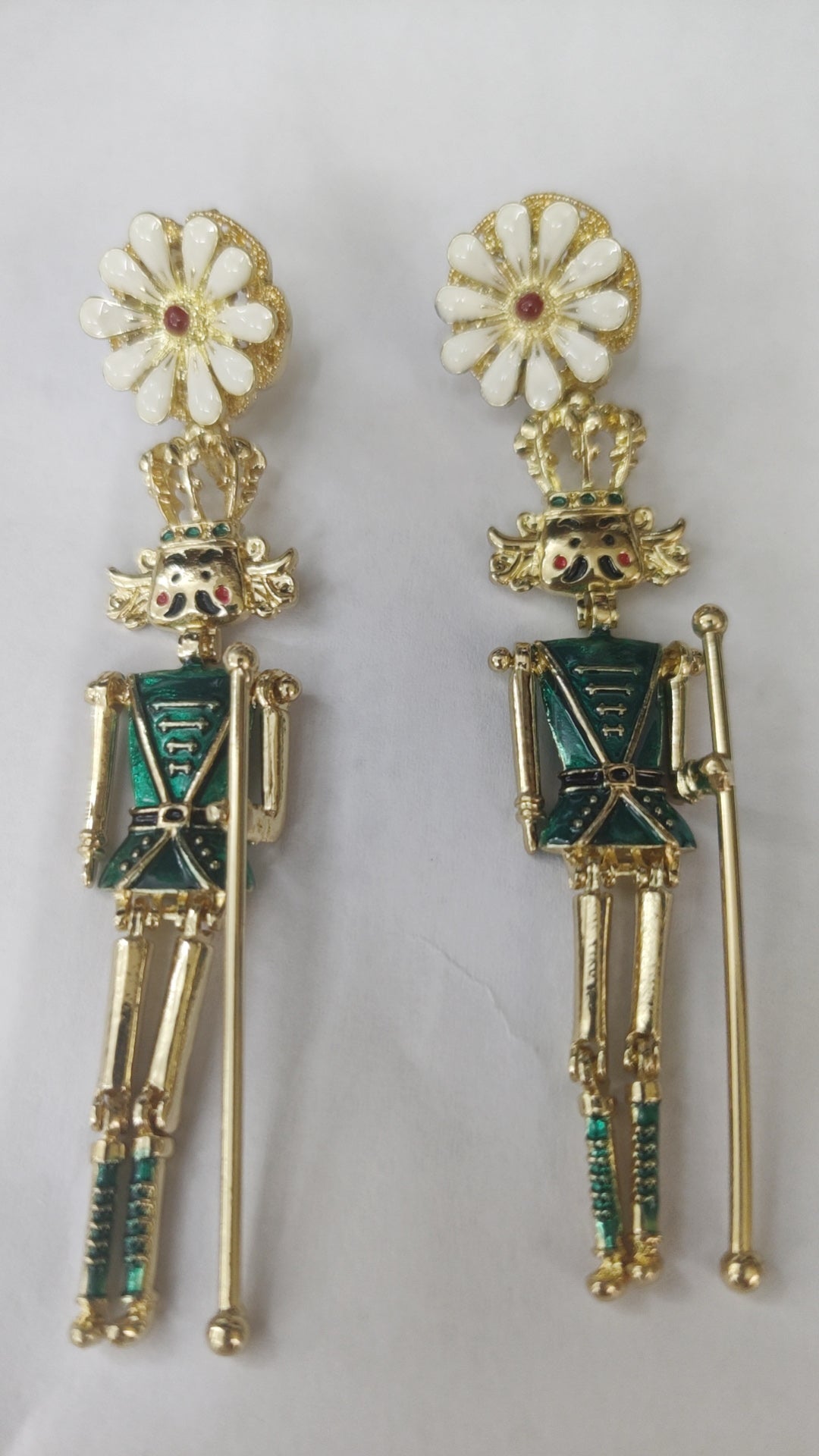 Nutcracker Soldier Alloy Earrings E8170