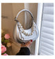 Bolso con cadena de perlas en forma de luna HB2200
