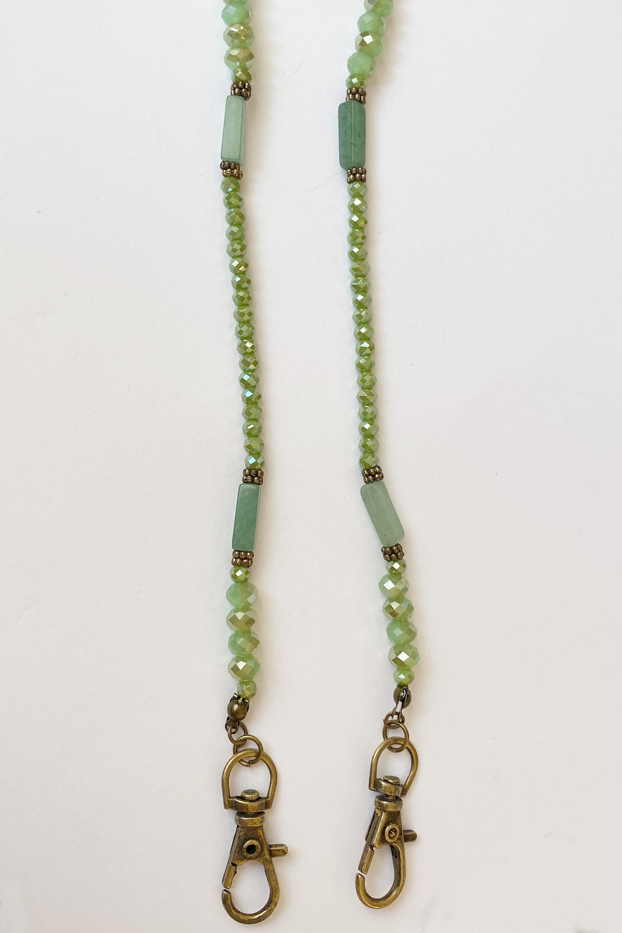 Porta mascarillas con cuentas de cristal MN2907