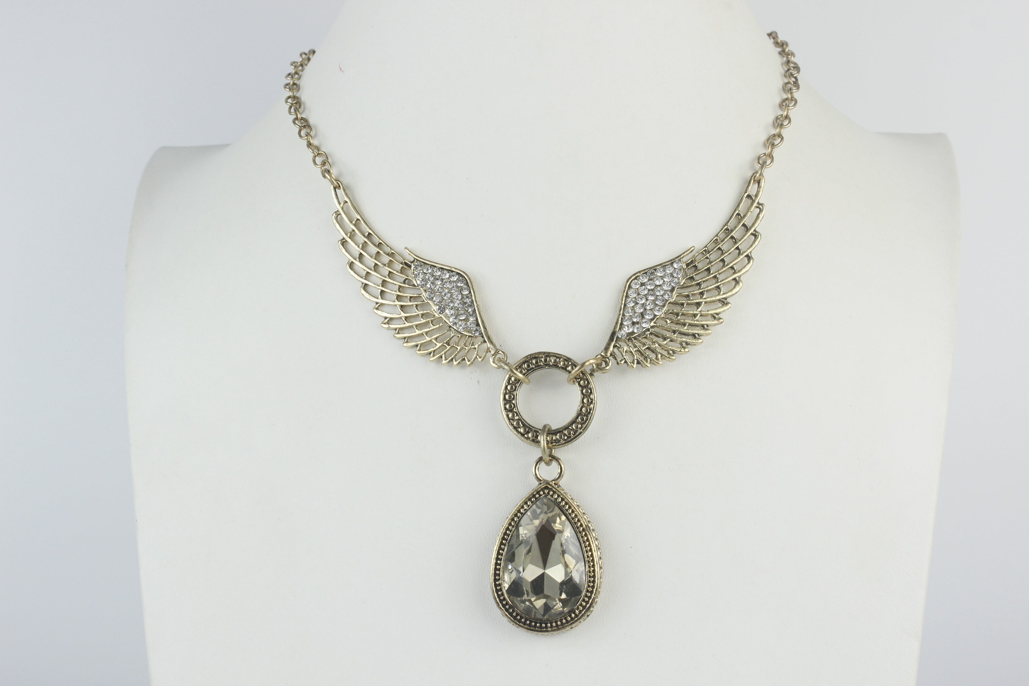 Collar con plumas de cristal N1737