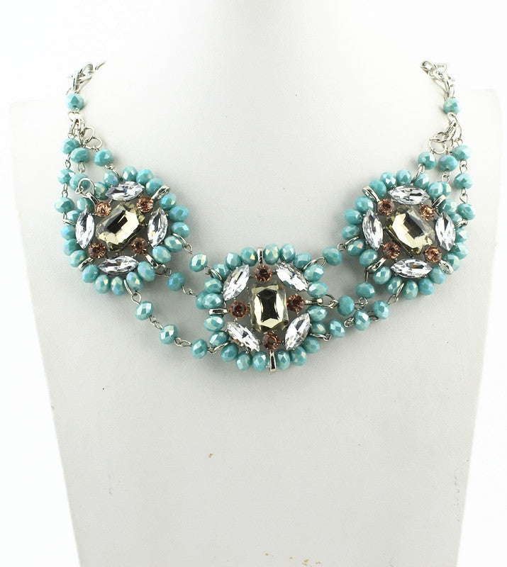 Collar de cristal de tres filas N2077