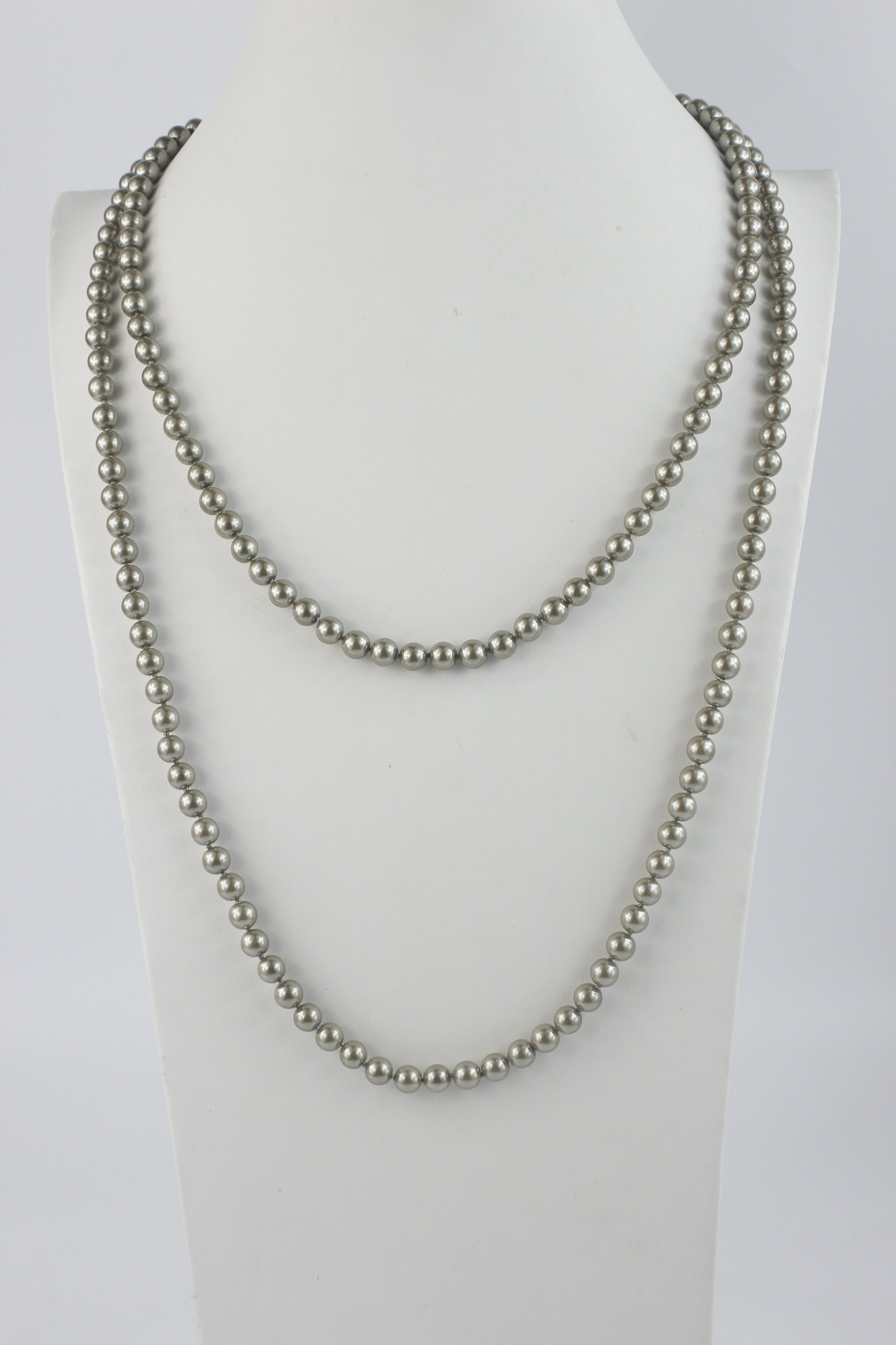 Collar de cuentas redondas con decoración de perlas de vidrio N3051