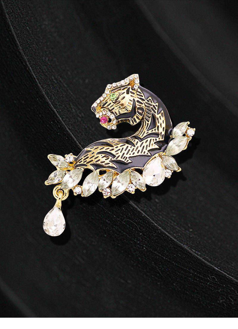 Tiger Rhinestone Brooch PA4003