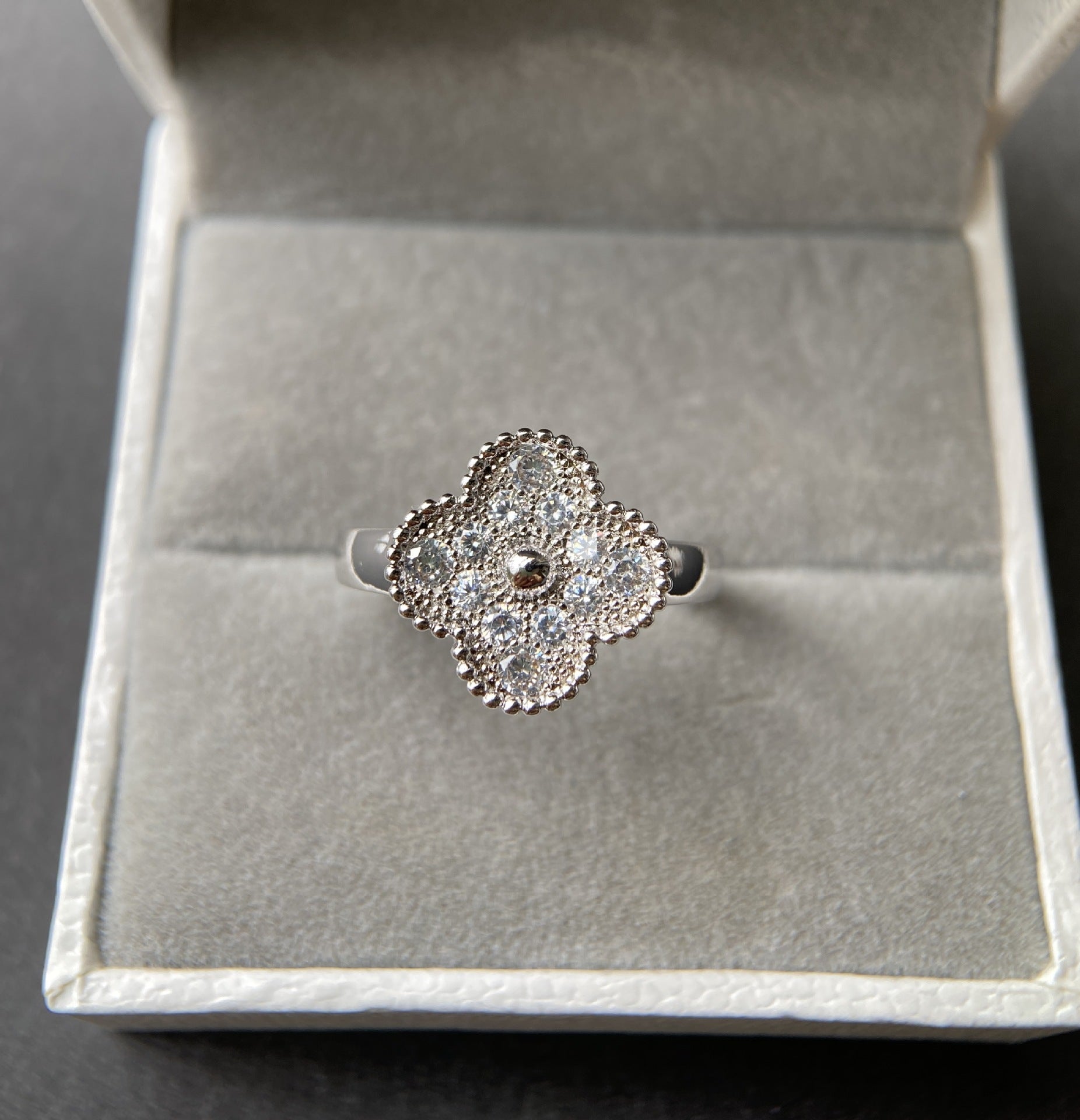 Clover Cubic Zirconia Ring AR12699