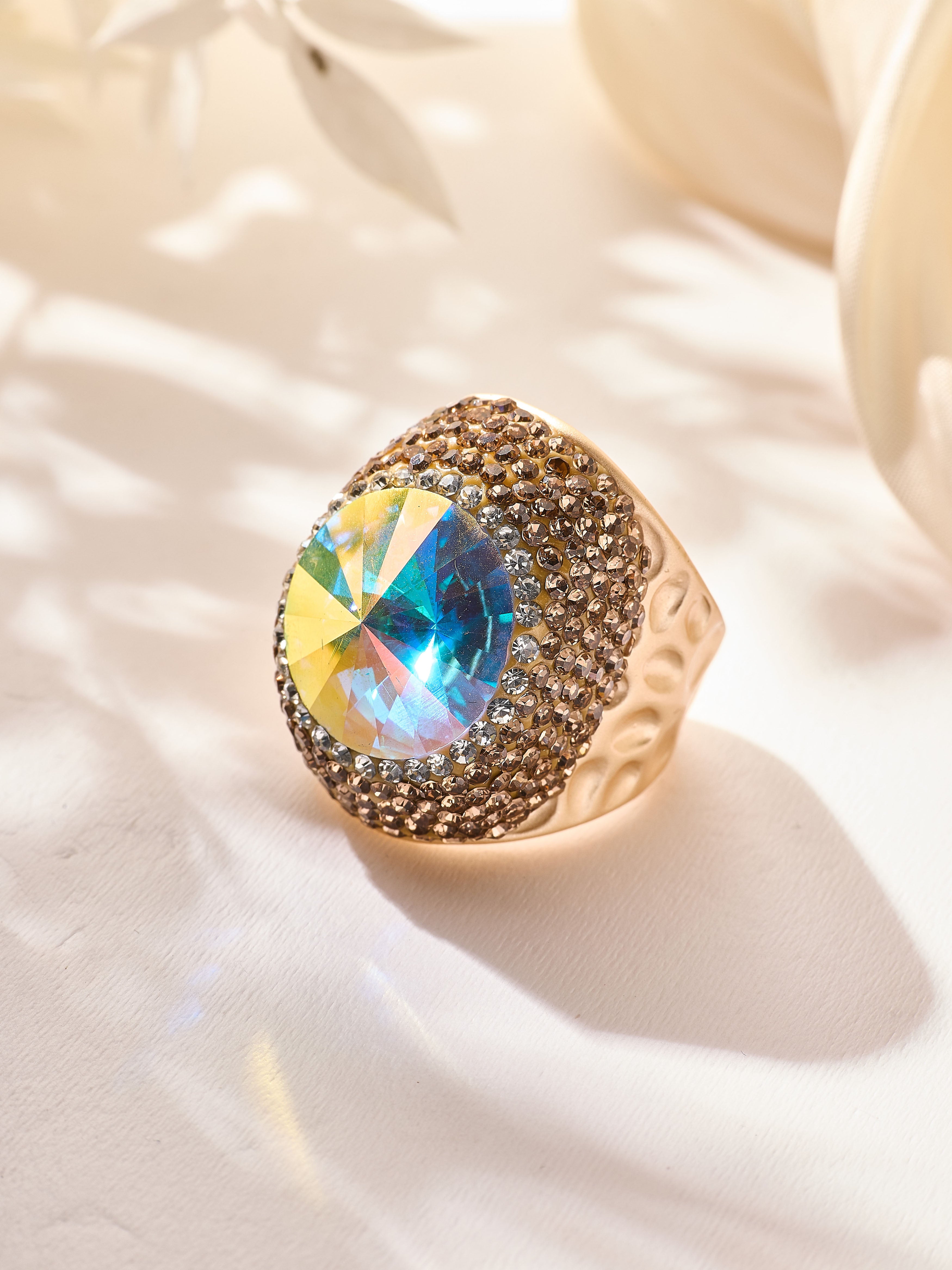 Crystal Pavé Cocktail Ring R2890-Gold